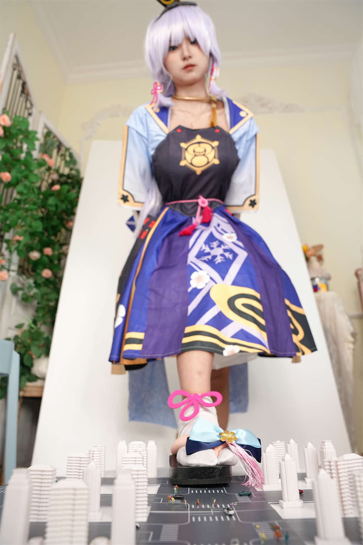 图片[2]-觅芙少女 NO.092 娜娜 cos神里凌华 巨人踩踏-日更街拍