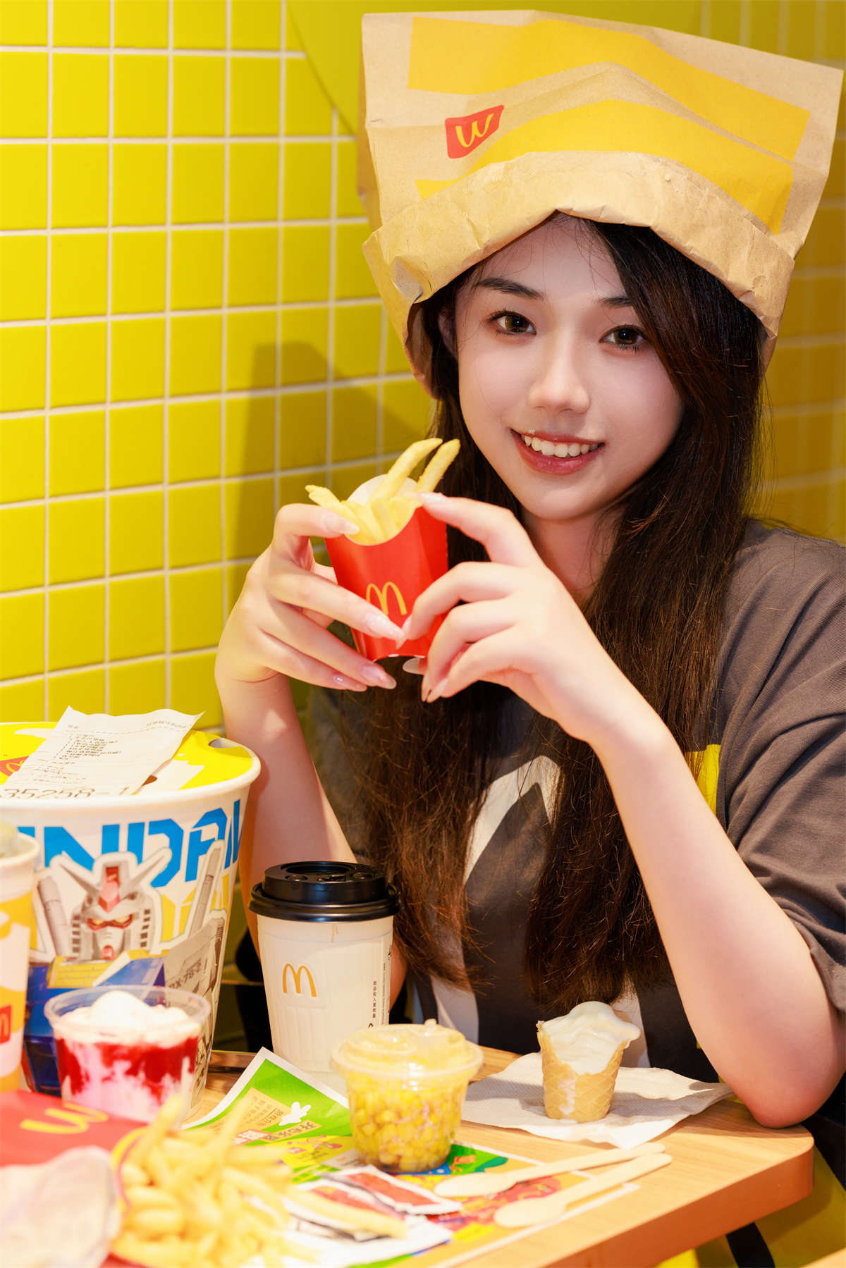 YITUYU艺图语 2023.08.05 麦当当劳 裴同学插图1