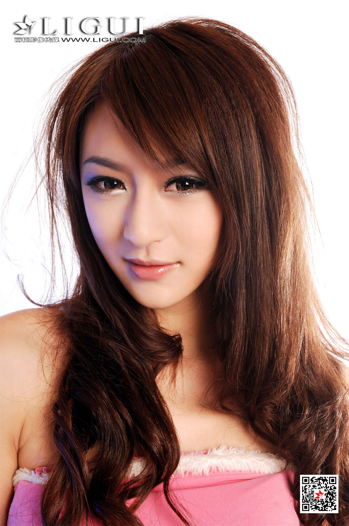 Ligui丽柜 2020.01.30 饶微-日更街拍