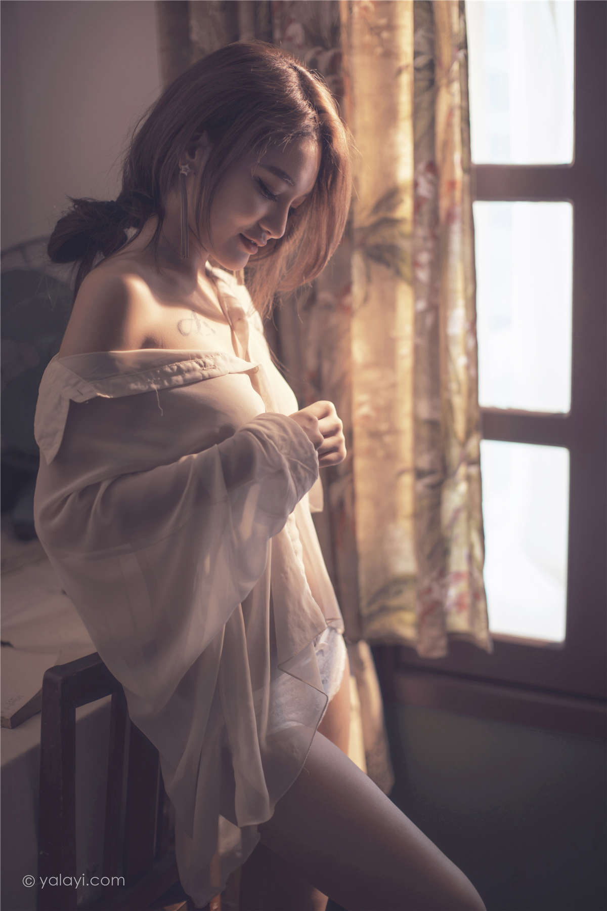 图片[2]-YALAYI雅拉伊 NO.803 若有思 梓杨-日更街拍