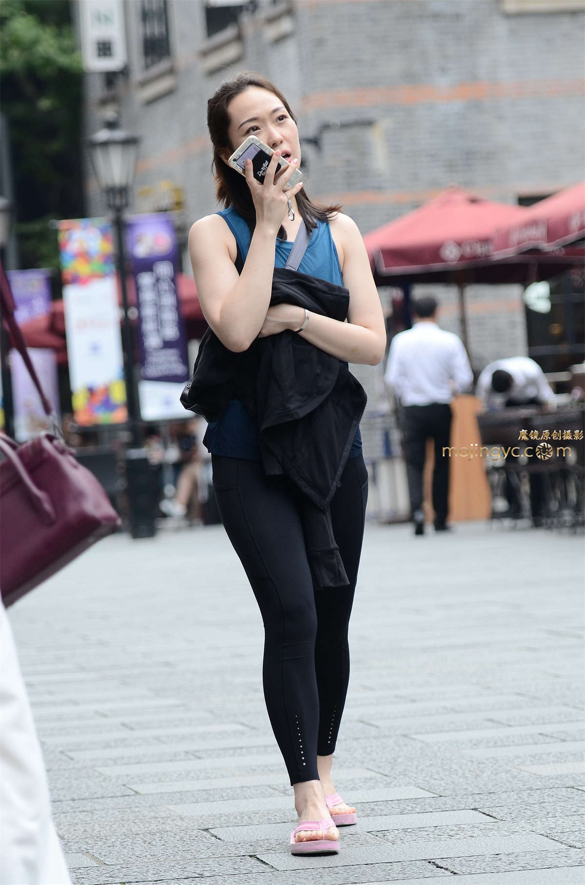 【验证街拍大赛NO.4】神摄手赛02 黑色紧身裤-日更街拍