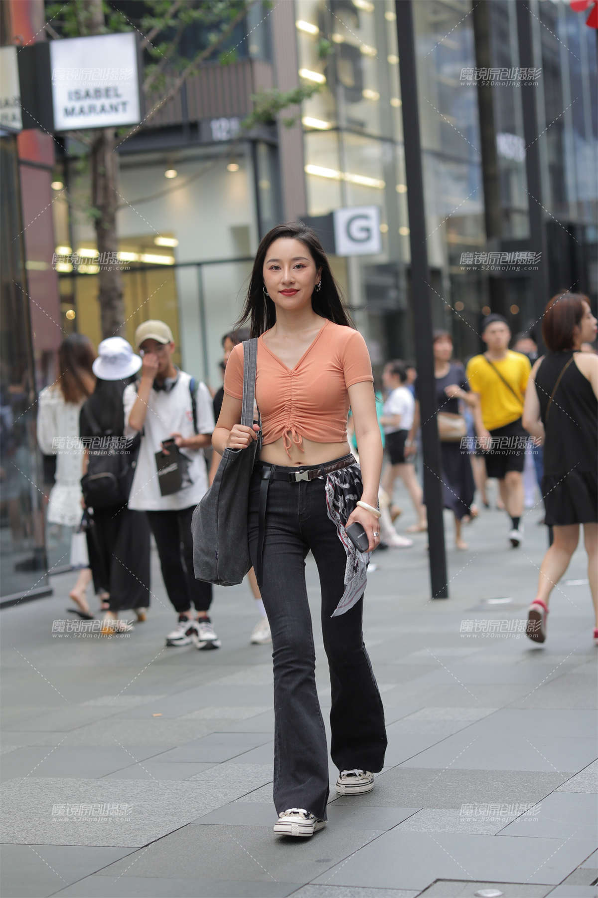 【补档】笑容甜美 气质非凡-日更街拍