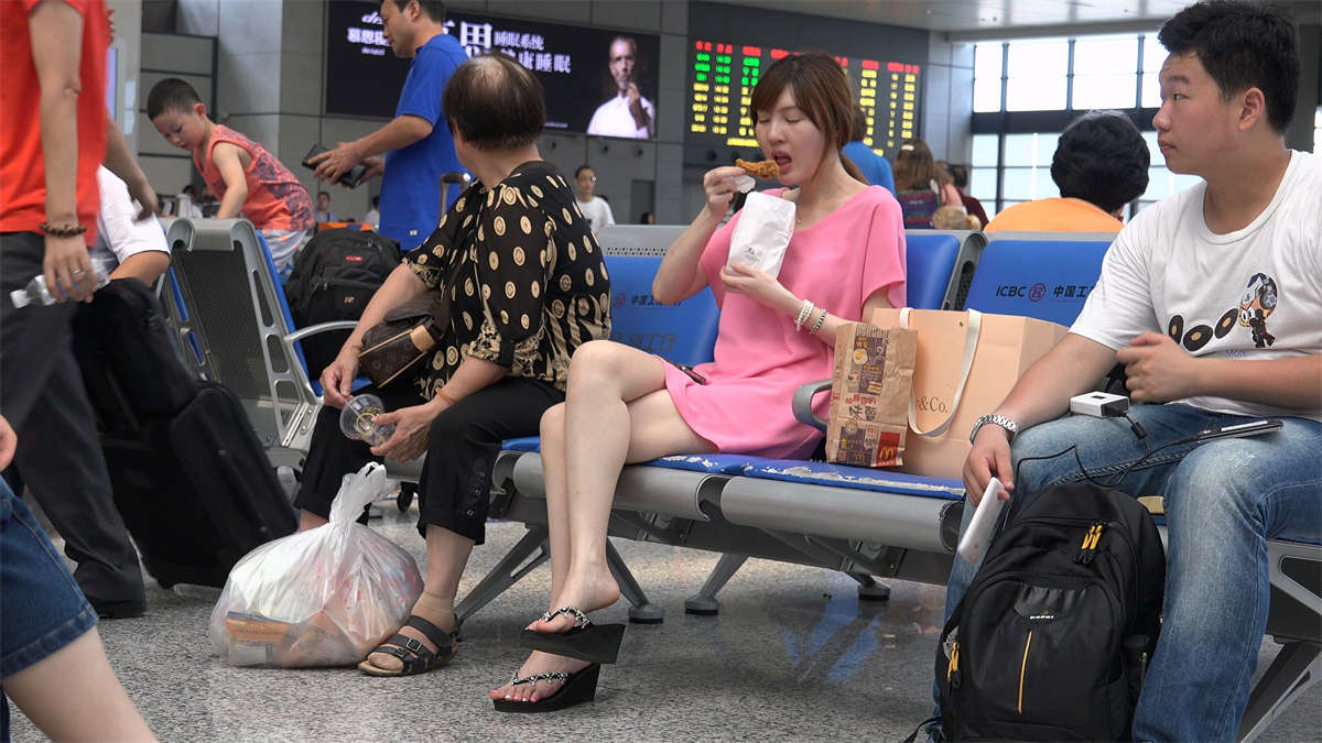 新场景开发：就算眼光再苛刻，也能找到想拍的目标-日更街拍