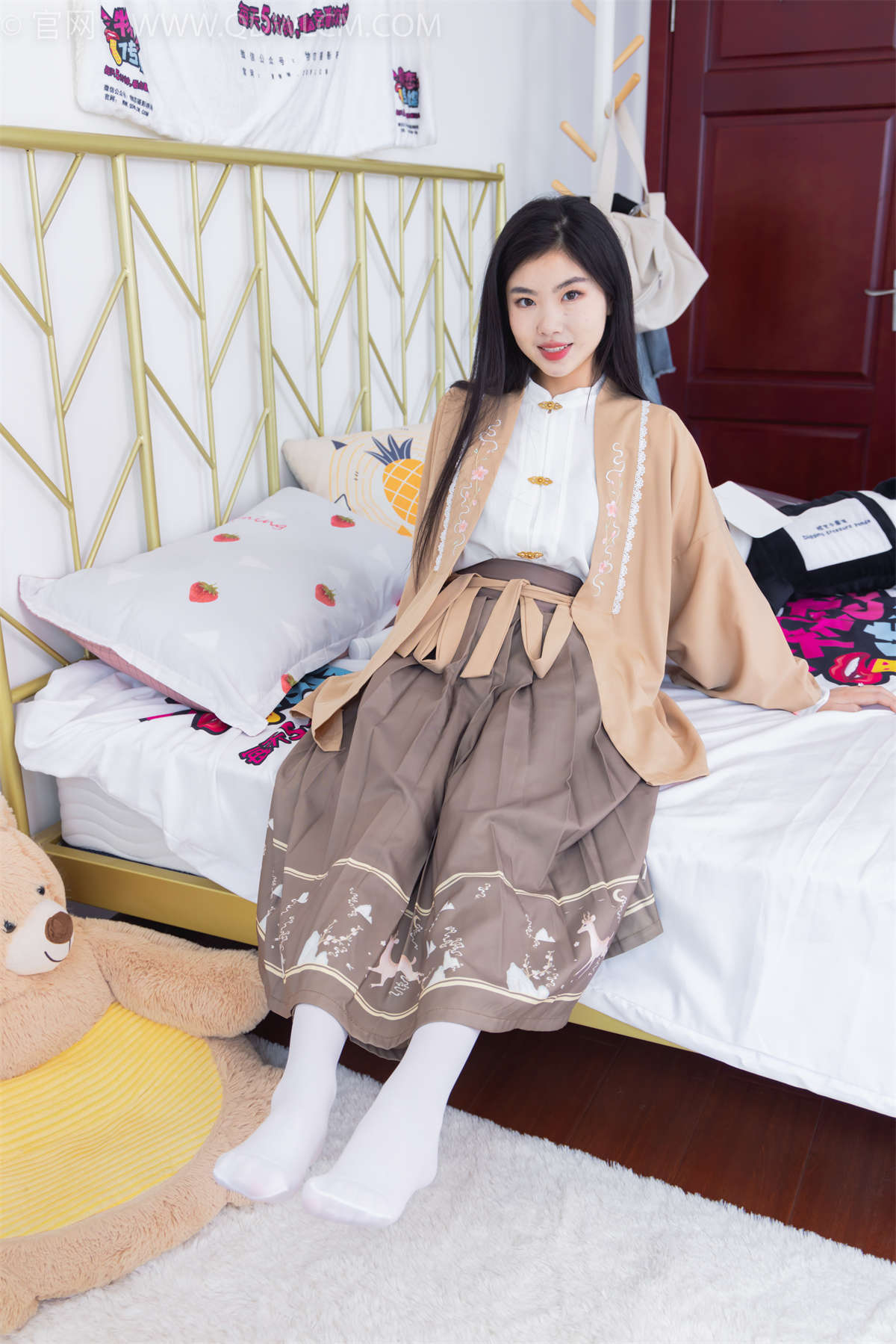 物恋传媒 NO.1849 米米-小家碧玉（盲盒4）-日更街拍