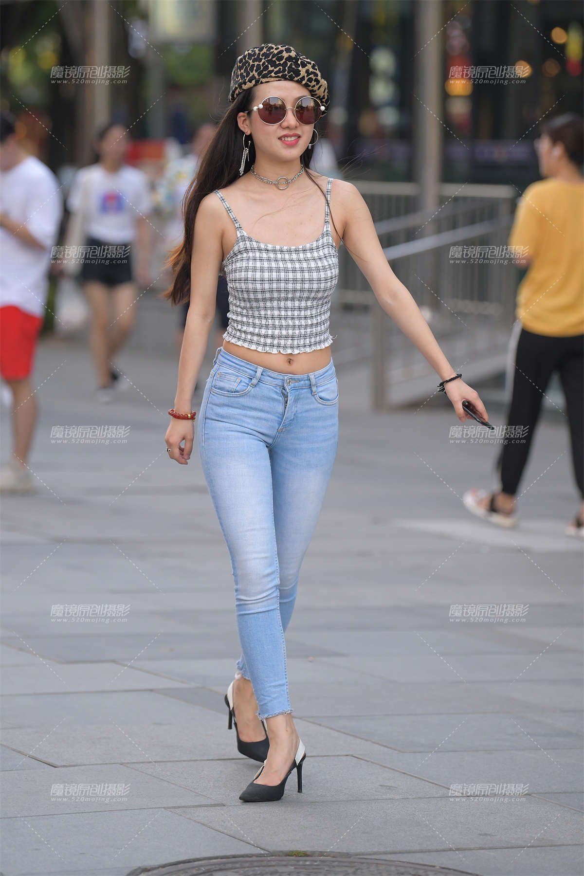 【红石赛帖】牛仔裤美女-日更街拍