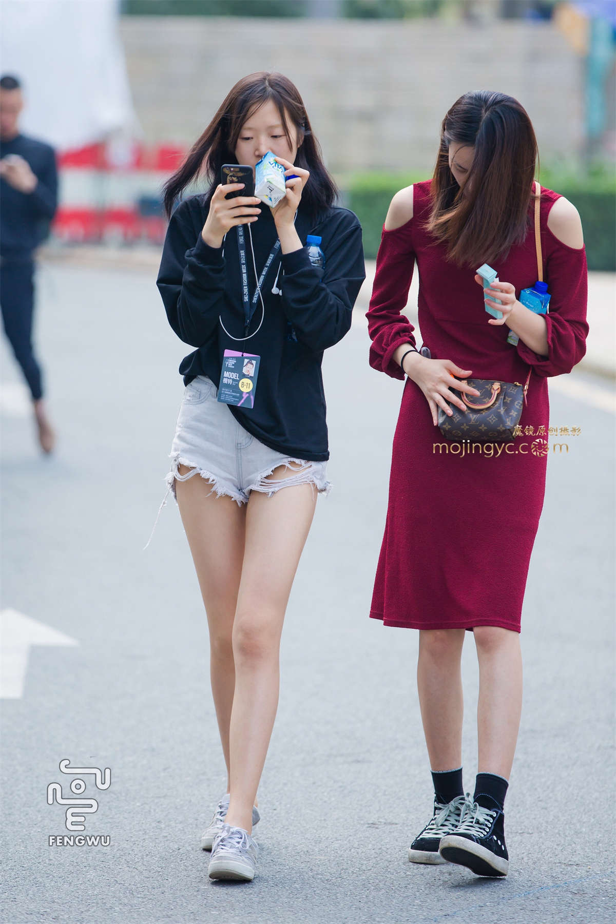 图片[2]-热裤，长腿，运动鞋（9）-日更街拍