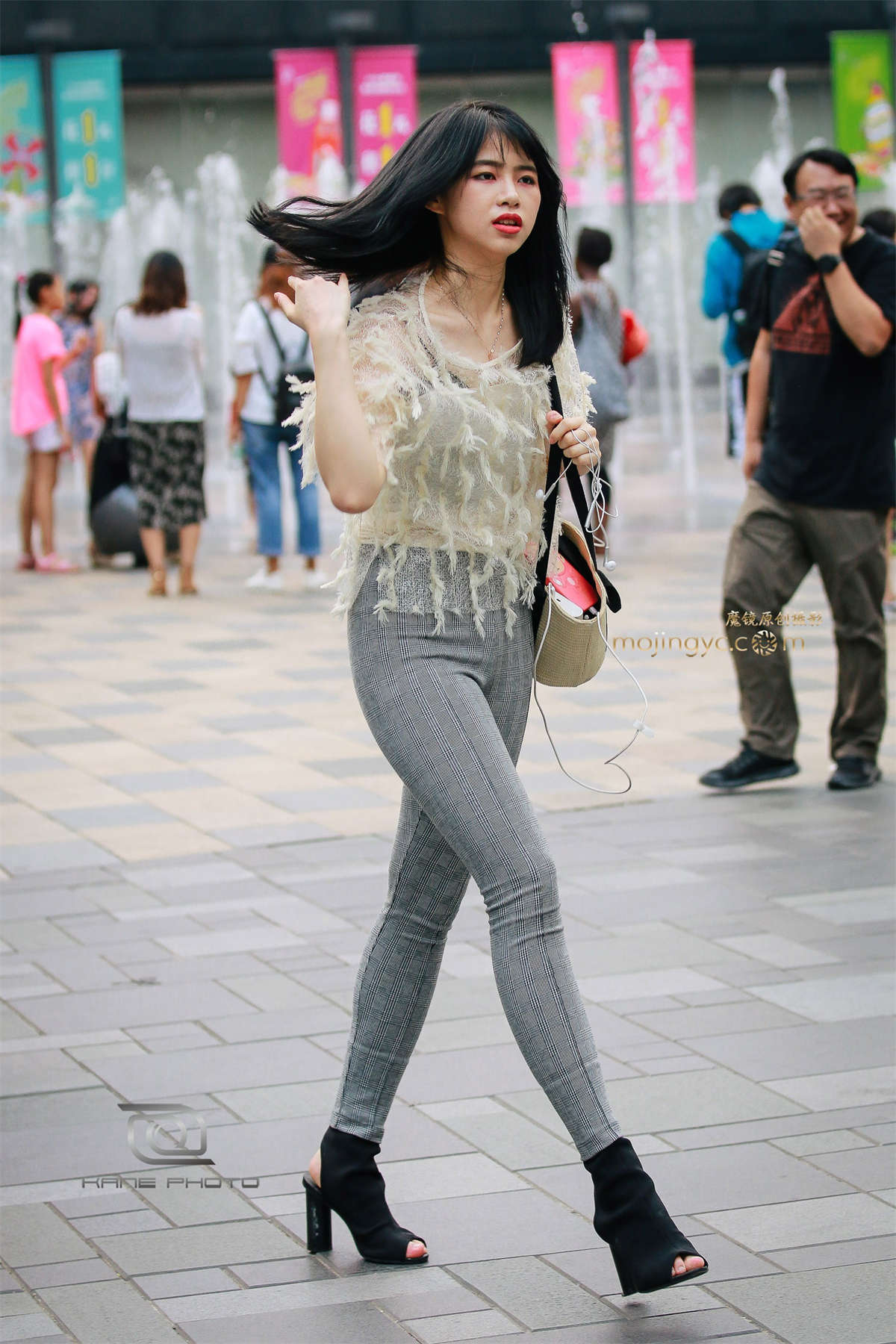 窈窕小淑女-日更街拍