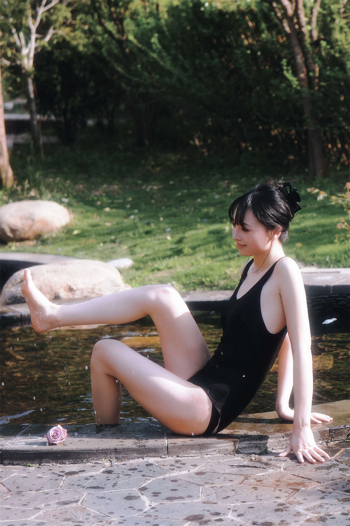 YITUYU艺图语 2023.08.06 少女的温柔都藏在朦脓中 沙雕炖小敏插图1