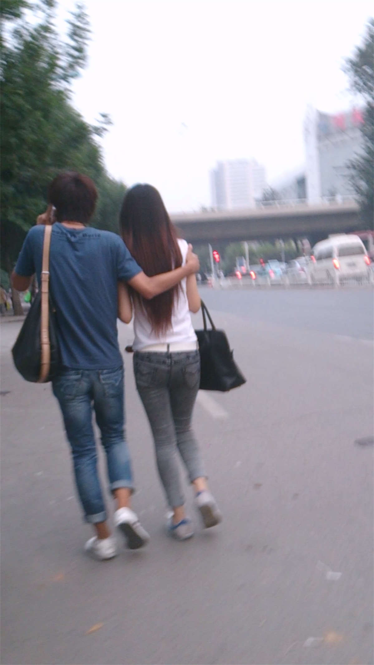 图片[2]-漂亮美眉-日更街拍