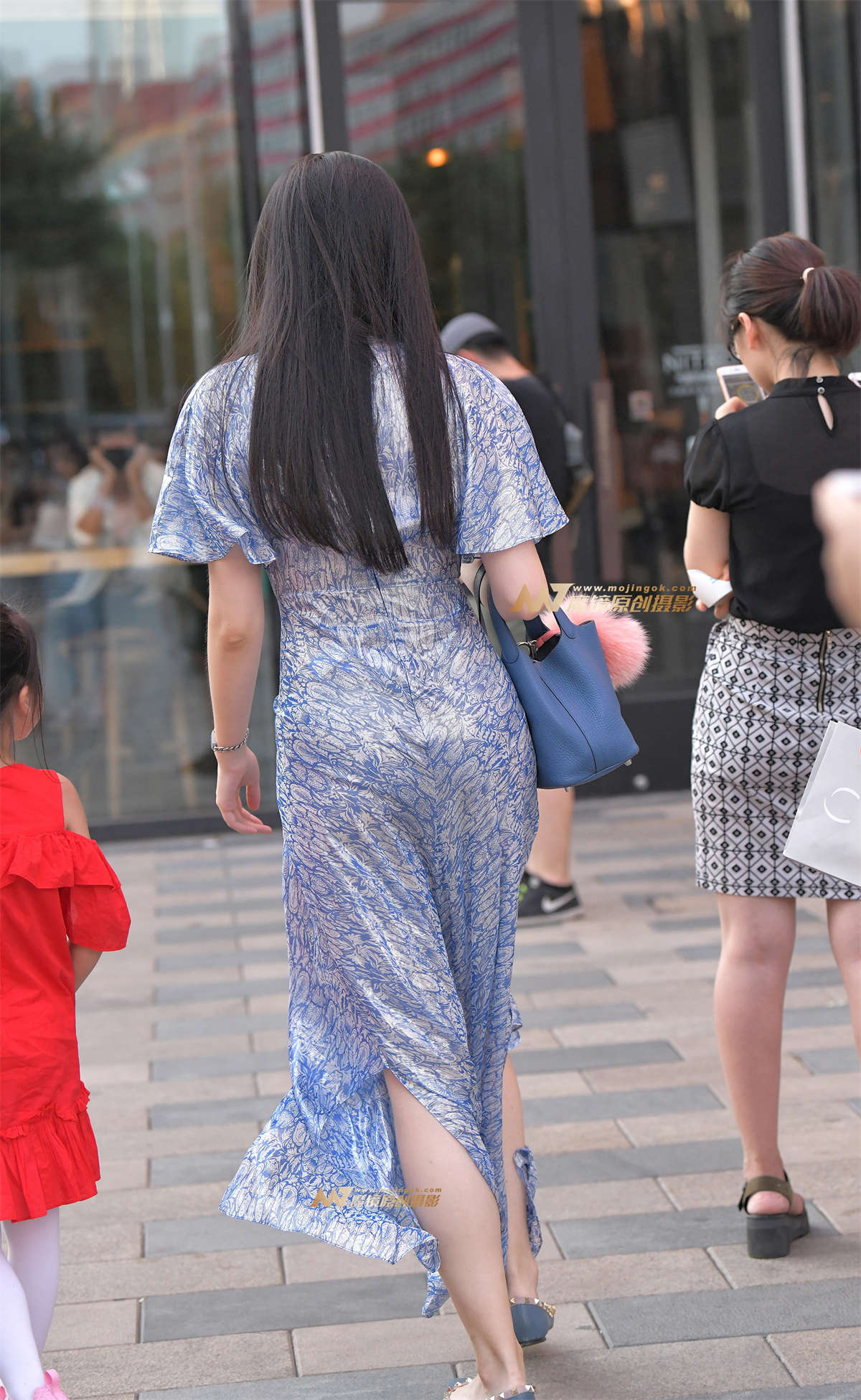 图片[2]-【街拍之魂赛帖】B97、淡雅气质妩媚佳人-日更街拍