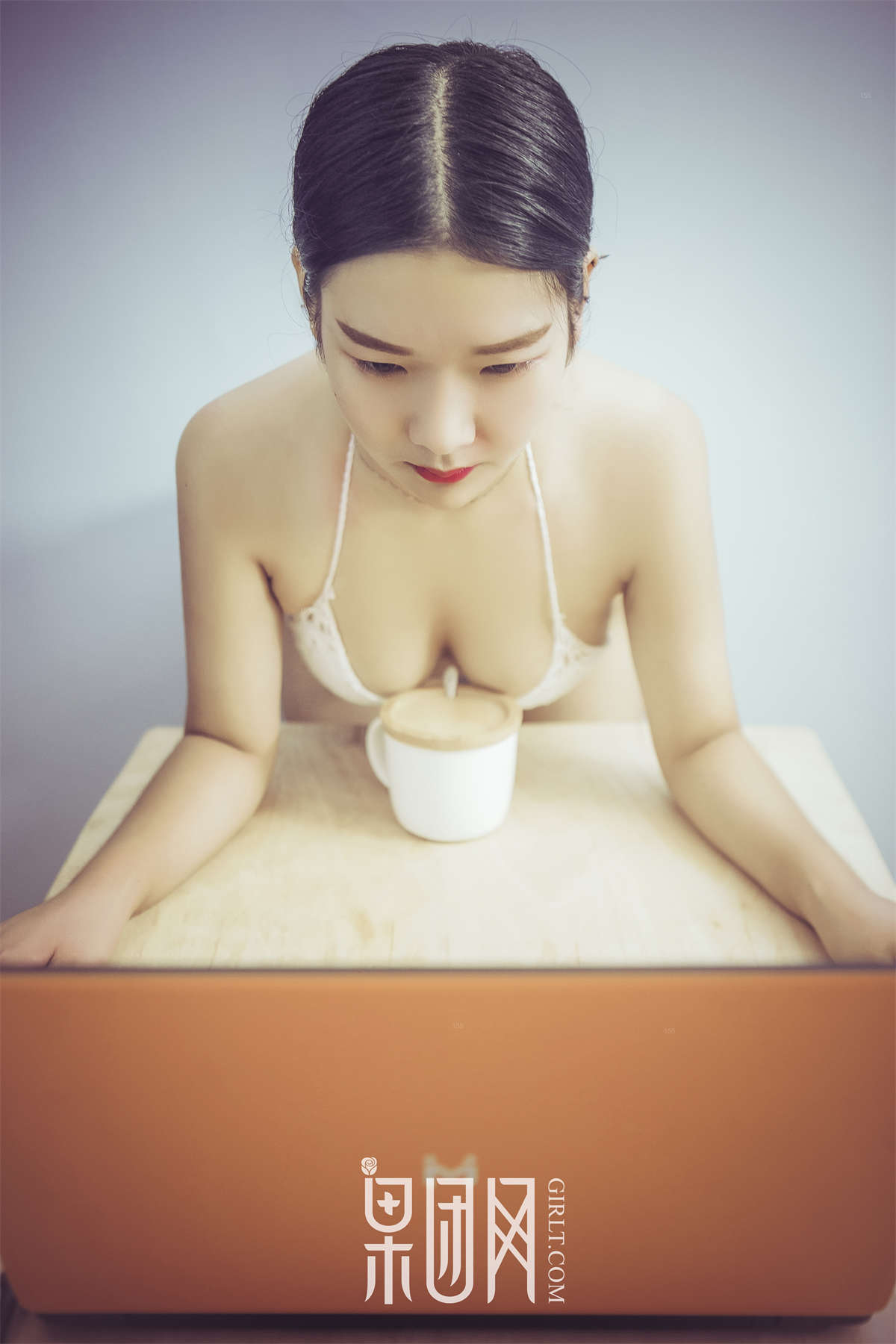 Girlt果团网 NO.093 果团新人-日更街拍
