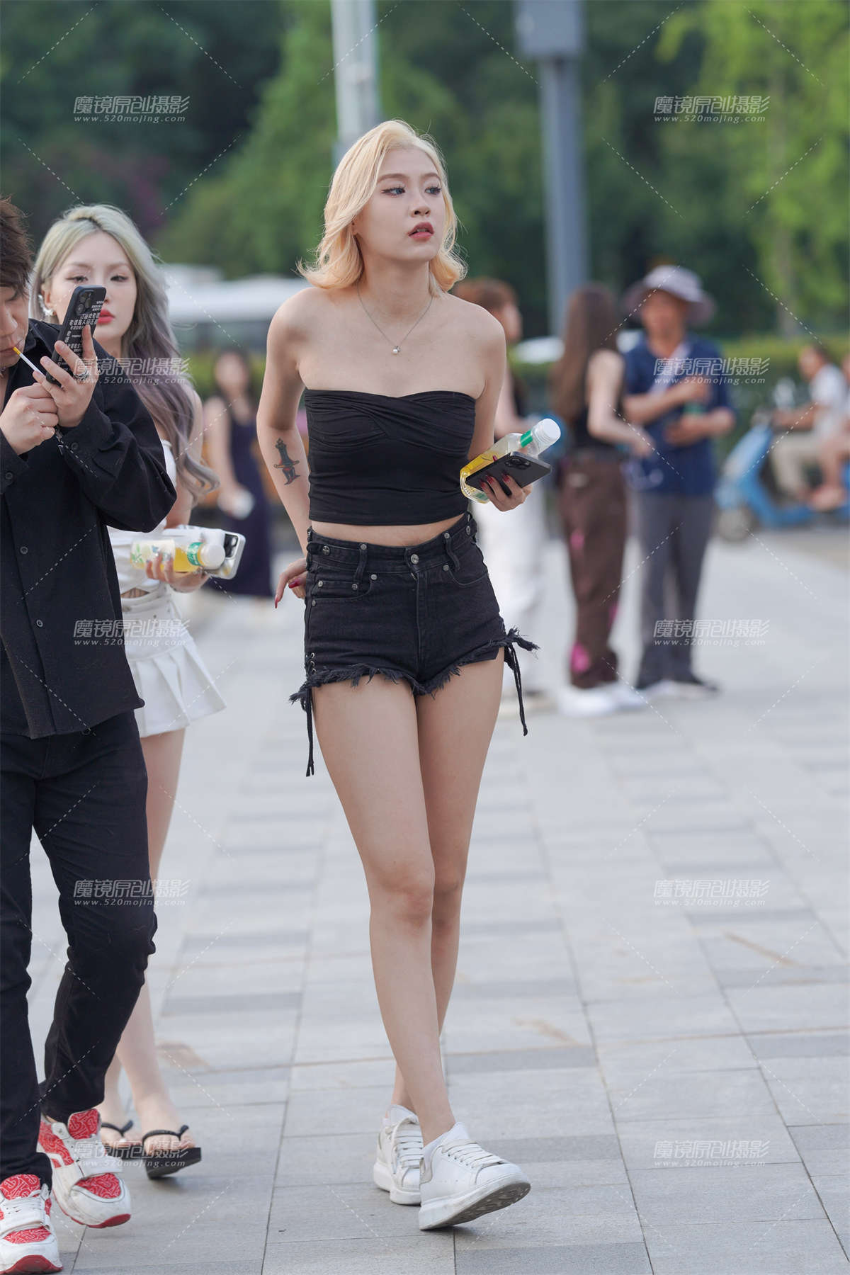 大长腿热裤-日更街拍