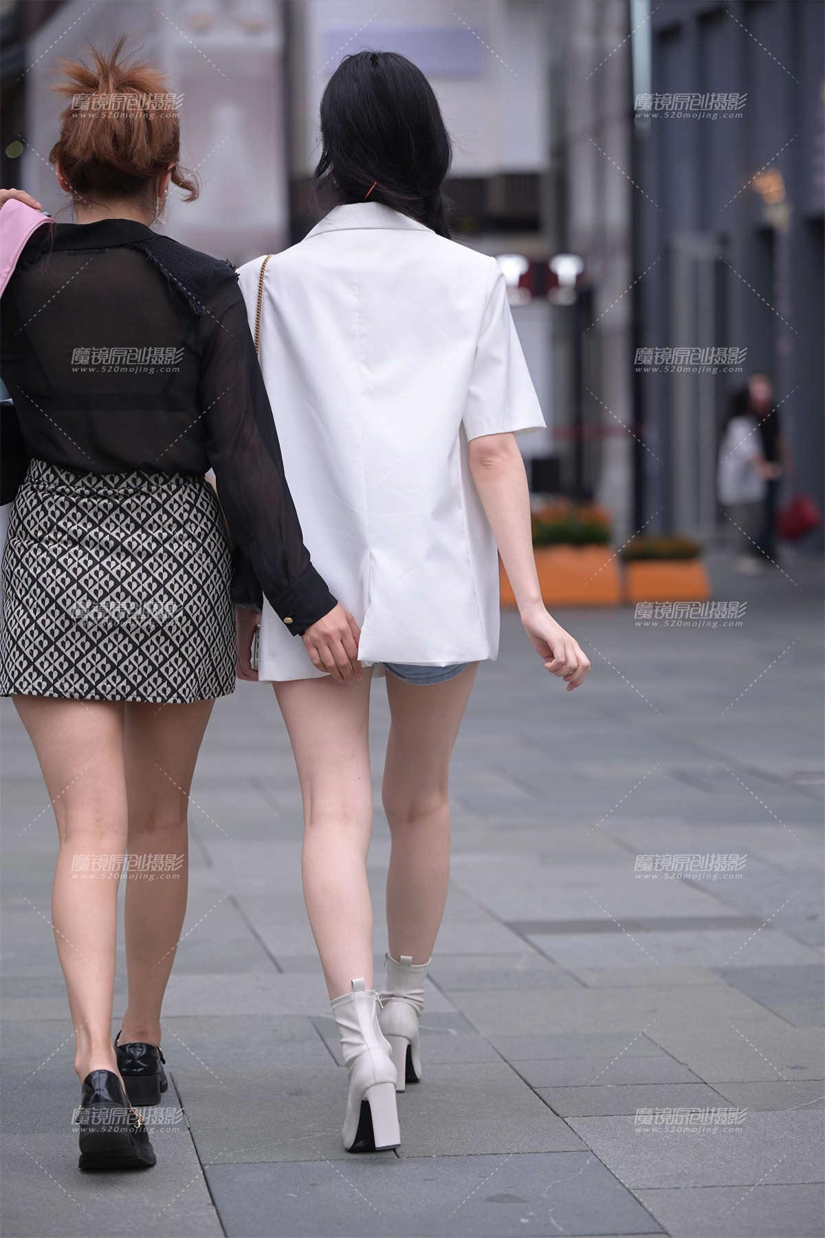 图片[2]-辫子粗又长-日更街拍