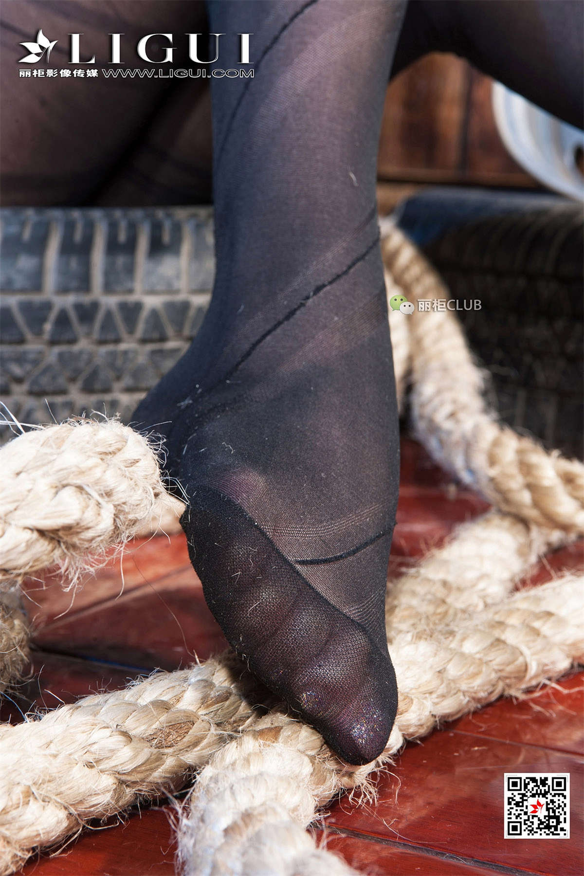 Ligui丽柜 2017.12.28 袁颖芬-日更街拍