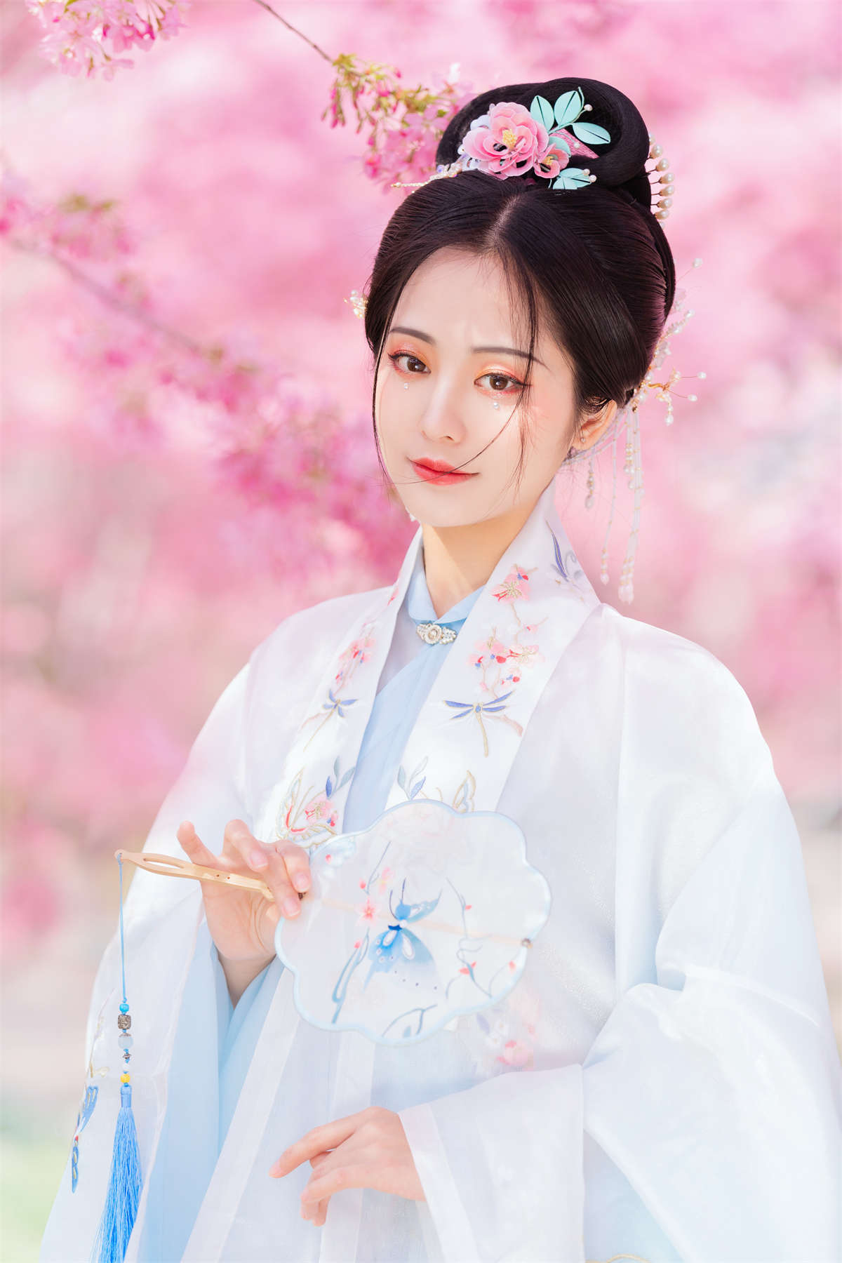 YITUYU艺图语 2023.05.18 春樱 是雨诗呀插图1