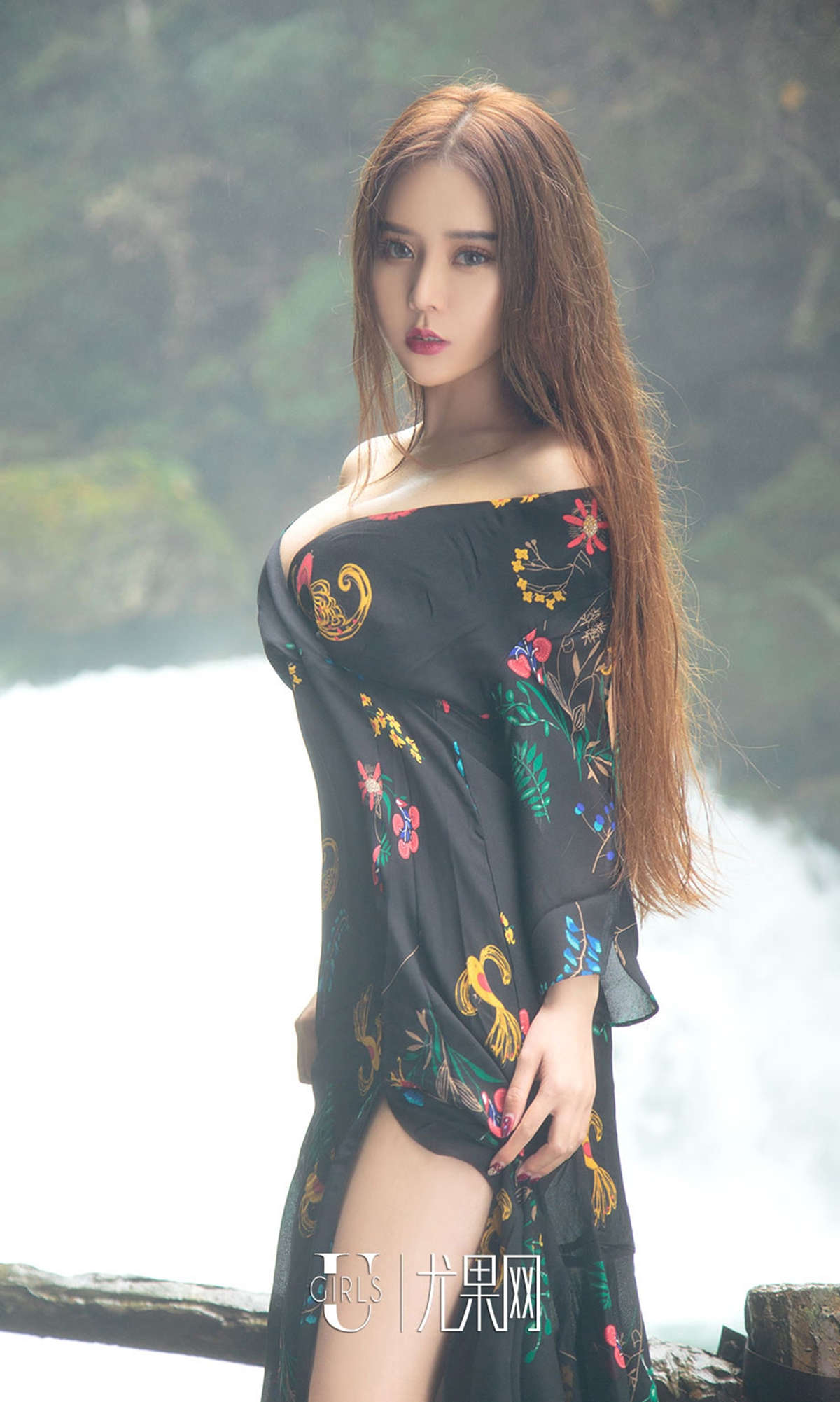 图片[2]-Ugirls爱尤物 NO.906 爱丽莎 老寨新花-日更街拍