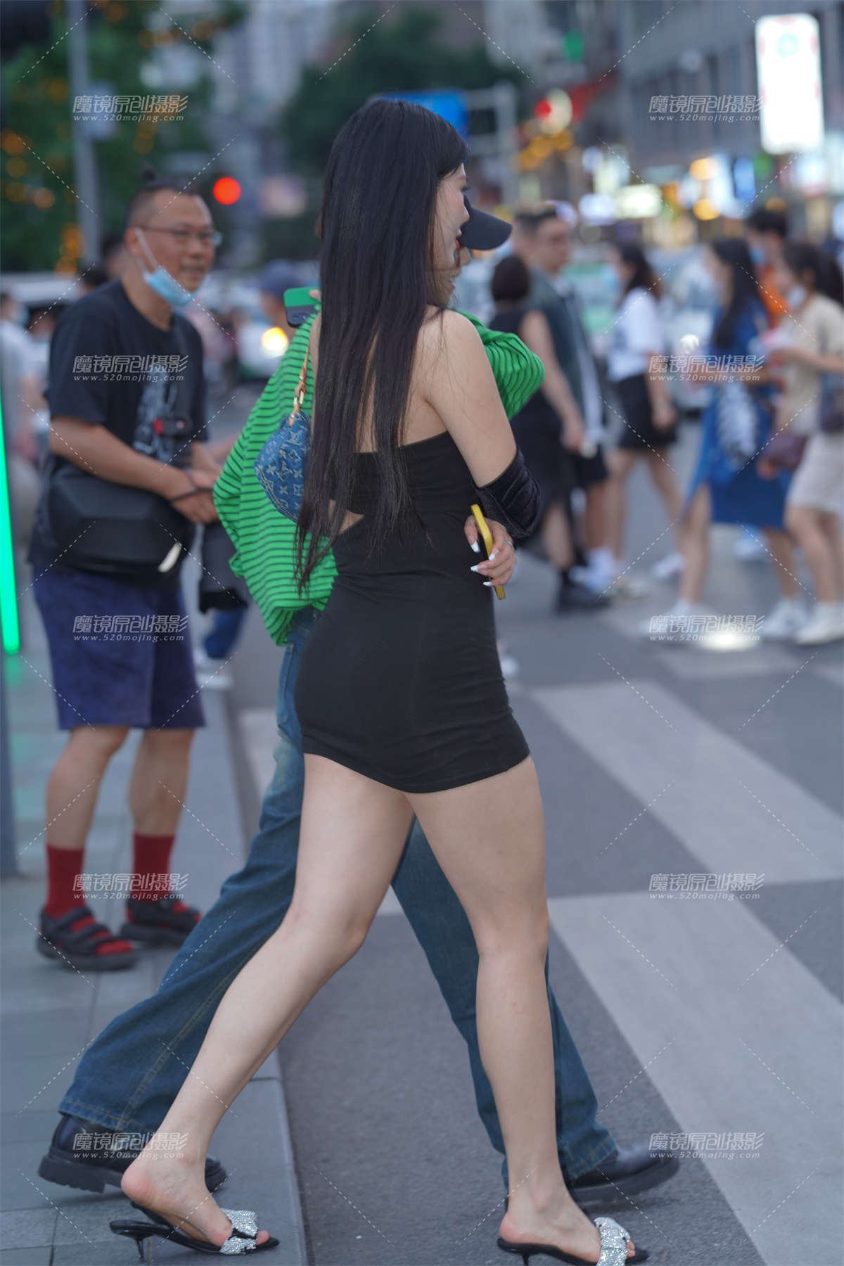 图片[2]-性感包臀裙-日更街拍