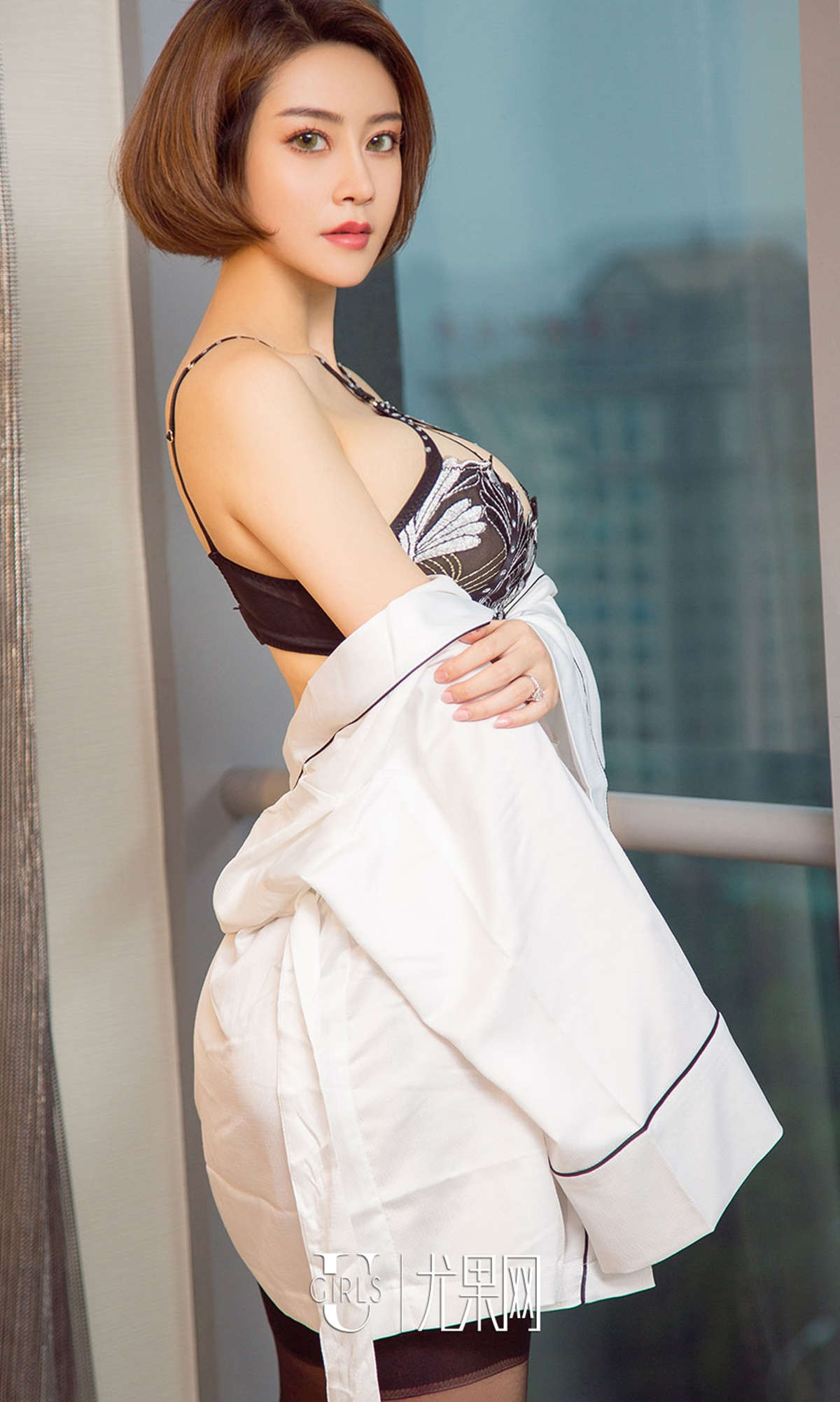 Ugirls爱尤物 NO.907 曲肖肖 带刺的玫瑰-日更街拍