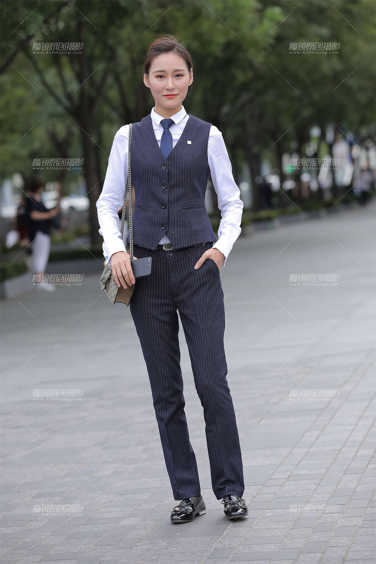 职场上的美女-日更街拍