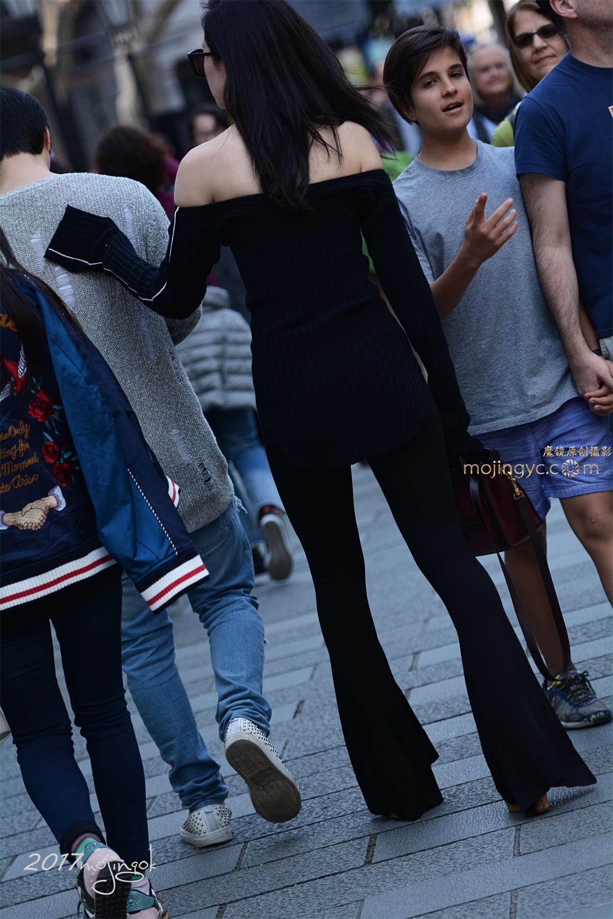 图片[2]-咔喳赛9 气质少妇 助推魔镜 （14p）-日更街拍