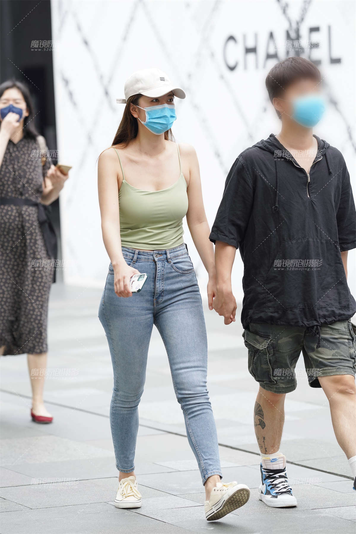 【凯恩赛贴】饱满的牛仔裤-日更街拍