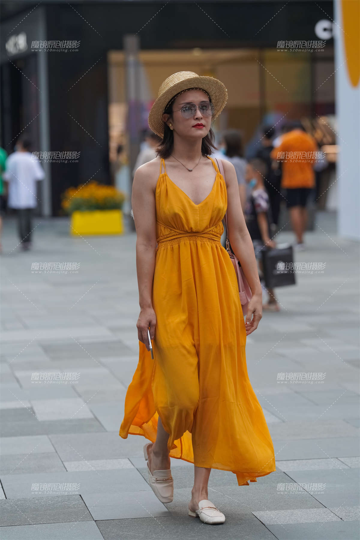 图片[2]-亮眼黄裙-日更街拍