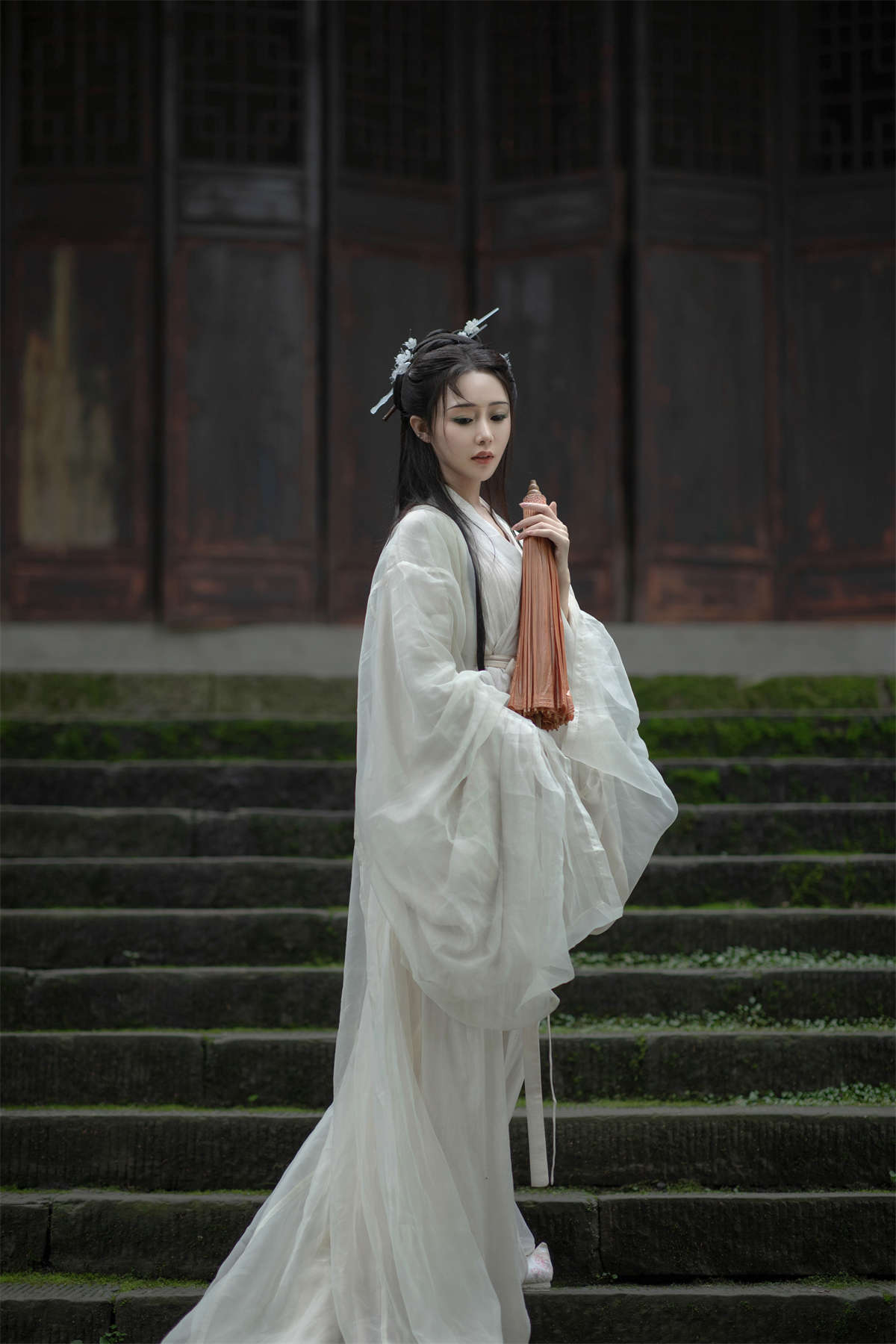 YITUYU艺图语 2023.08.07 将爱却晚秋 素昧在路上插图1