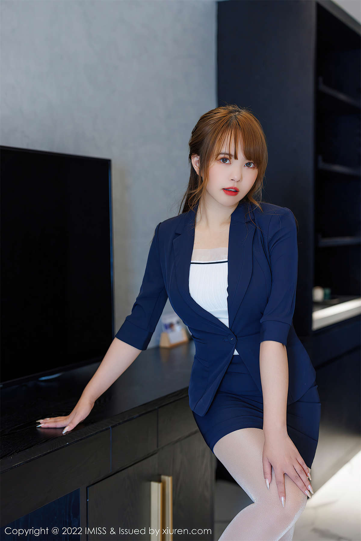 图片[2]-IMiss爱蜜社 2022.04.19 VOL.678 张思允Nice-日更街拍