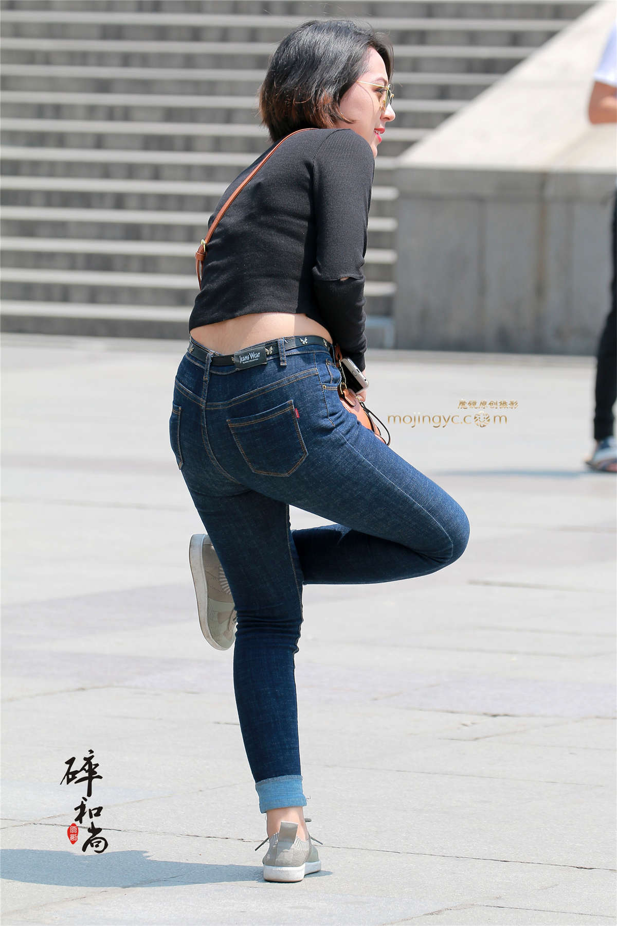 图片[2]-露腰紧身蓝牛仔（20P）-日更街拍