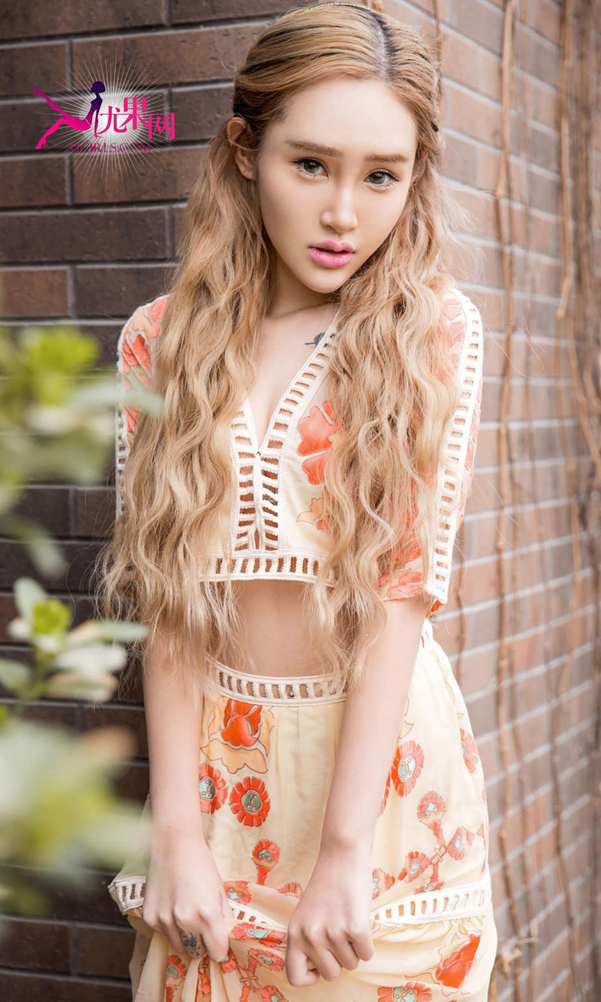 图片[2]-Ugirls爱尤物 NO.319 欣杨 刺青II-日更街拍