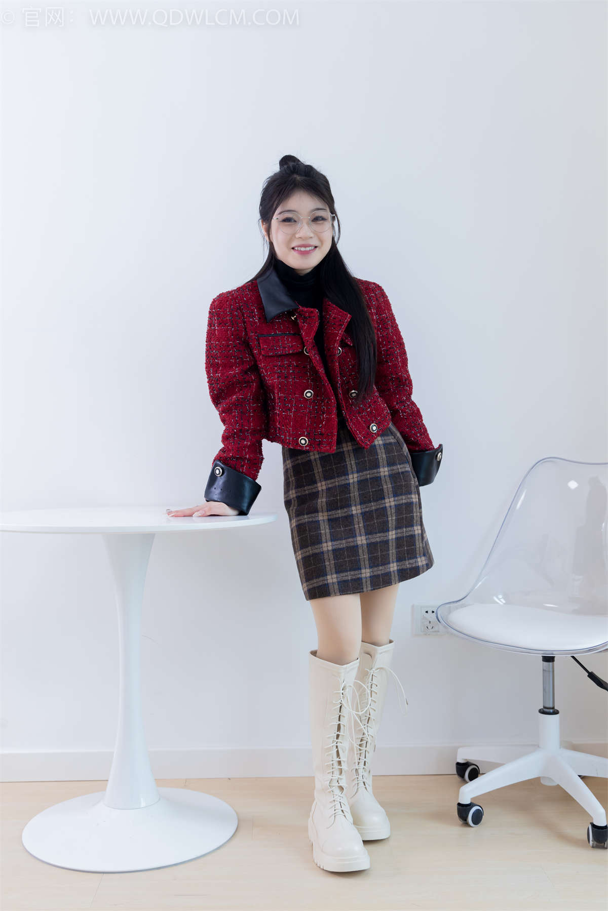 图片[2]-物恋传媒 NO.2084 闪闪-华灯初上（盲盒3）-日更街拍