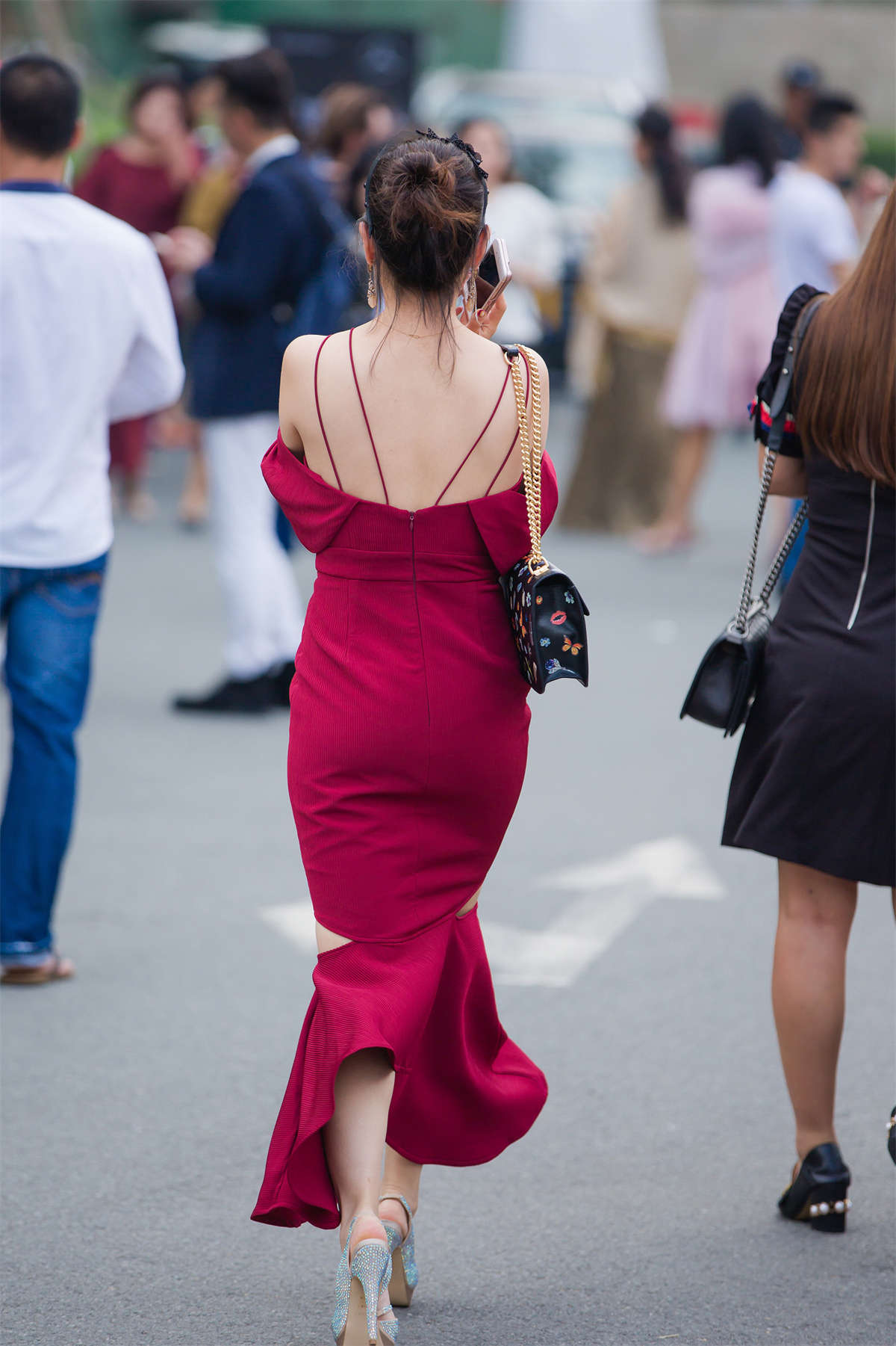 吊带鱼尾裙，鱼嘴高跟（11）-日更街拍
