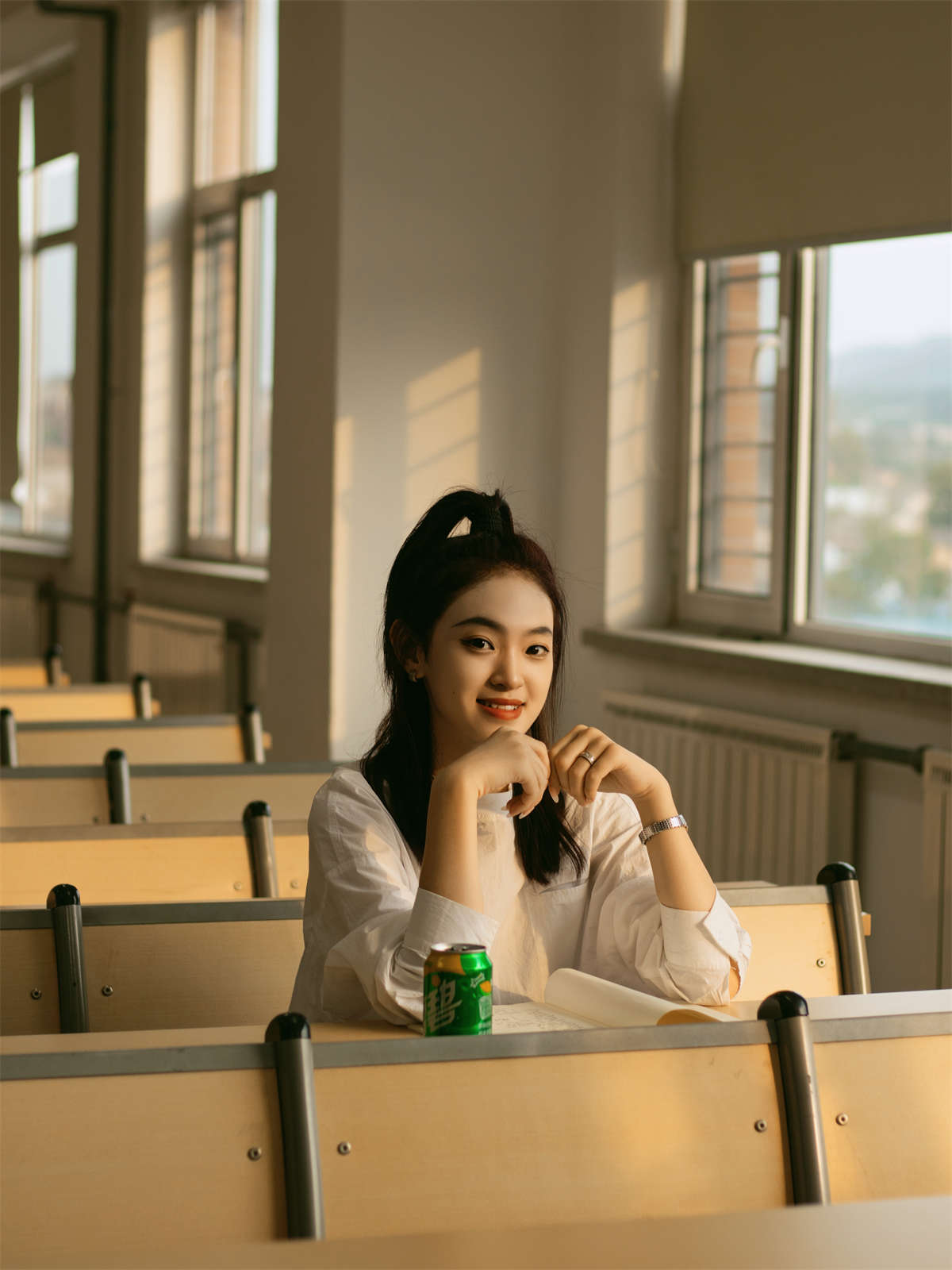 YITUYU艺图语 2023.06.05 等你放学 奕奕-日更街拍