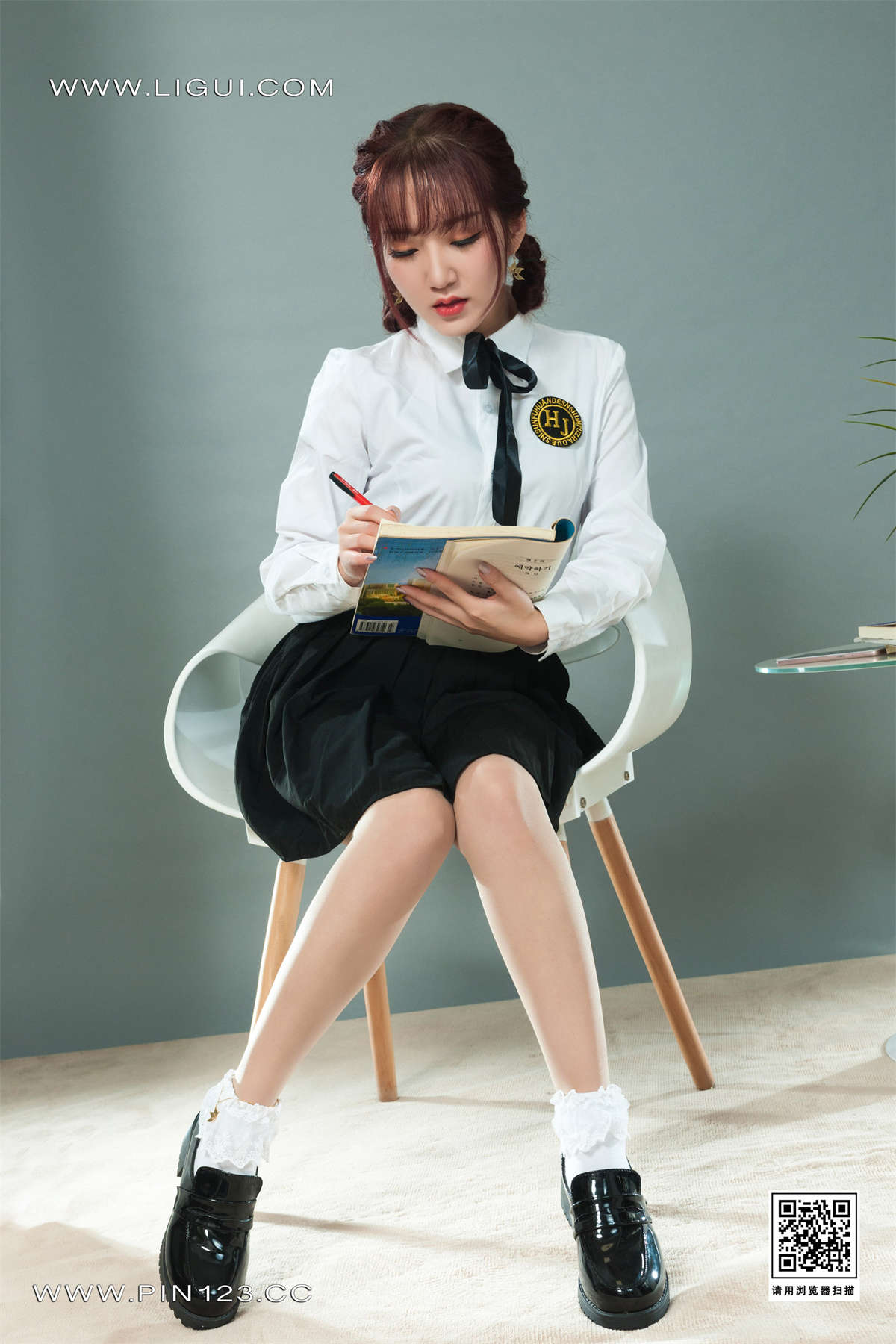 Ligui丽柜 2023.04.20 紧缚丽莲 汐汐-日更街拍