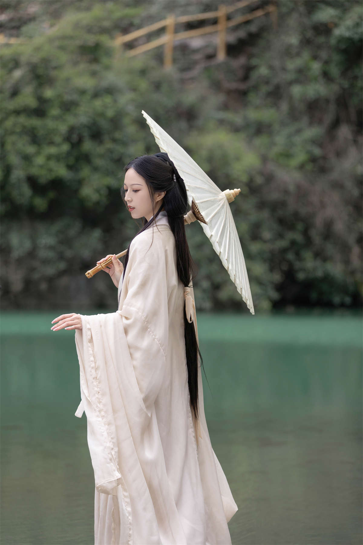 YITUYU艺图语 2023.06.05 龙潭谣 皮皮-日更街拍