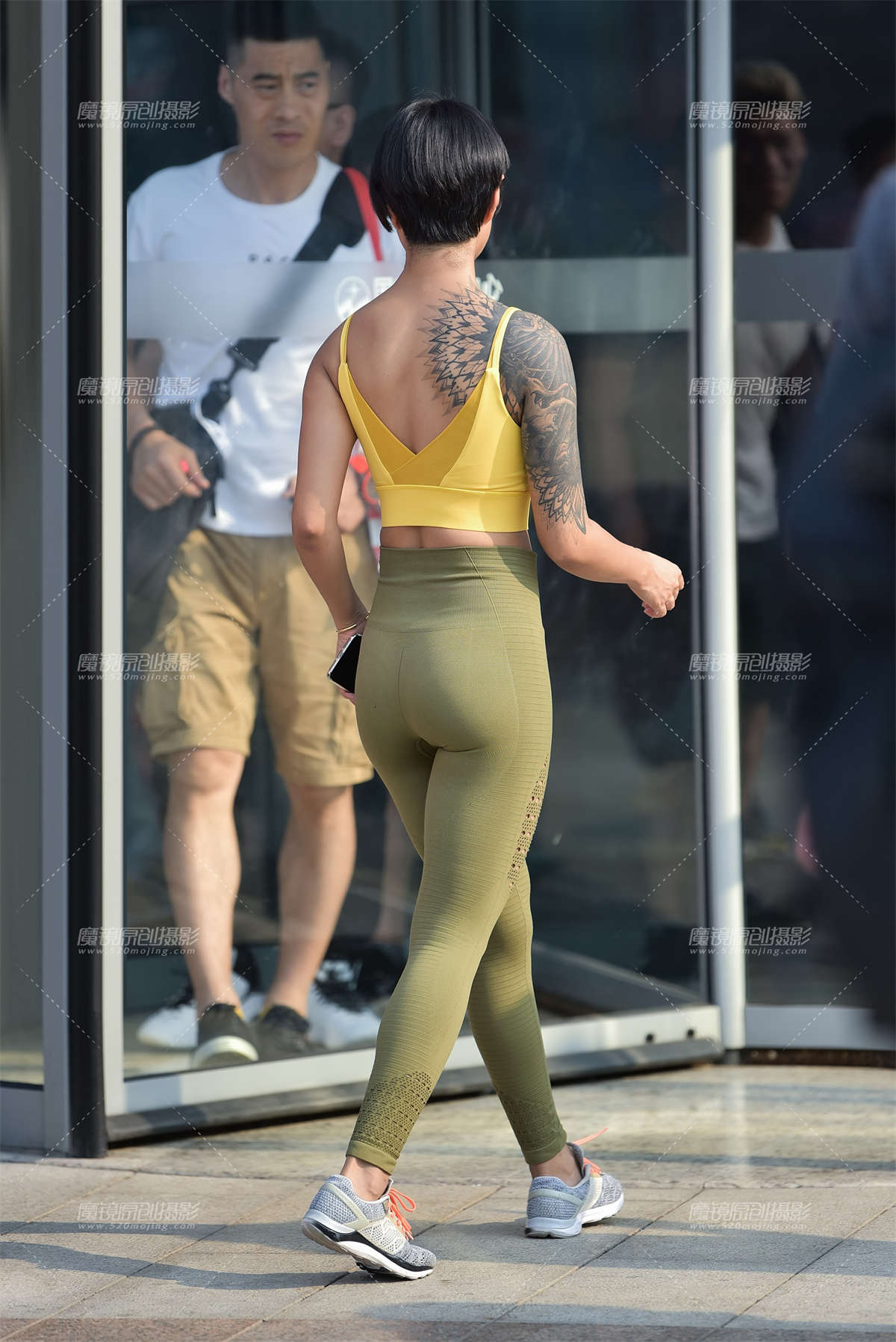 图片[2]-【赛德克赛帖】她笑起来其实很美-日更街拍