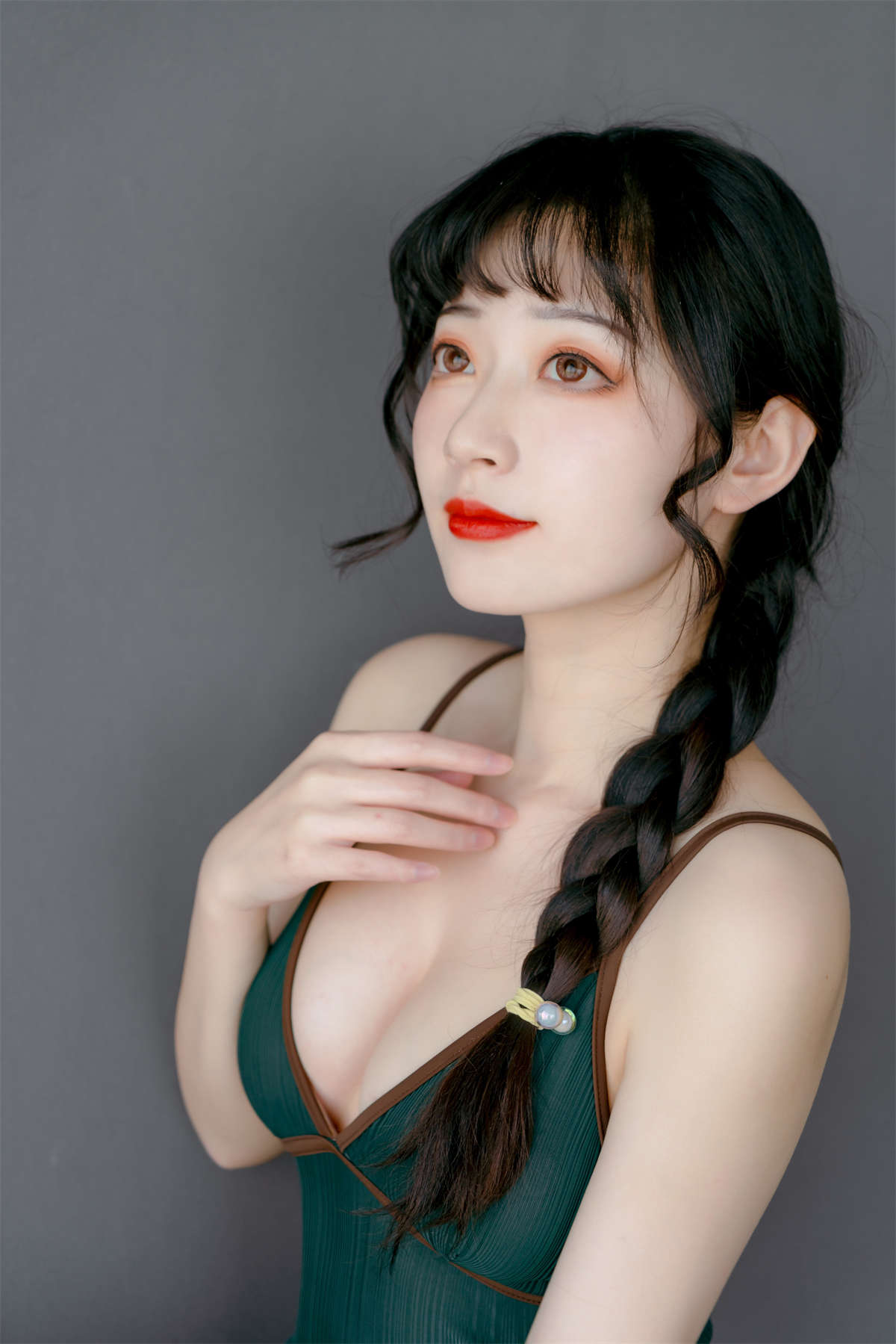 YITUYU艺图语 2023.06.05 绿色的泳衣 桃墨公子x插图1