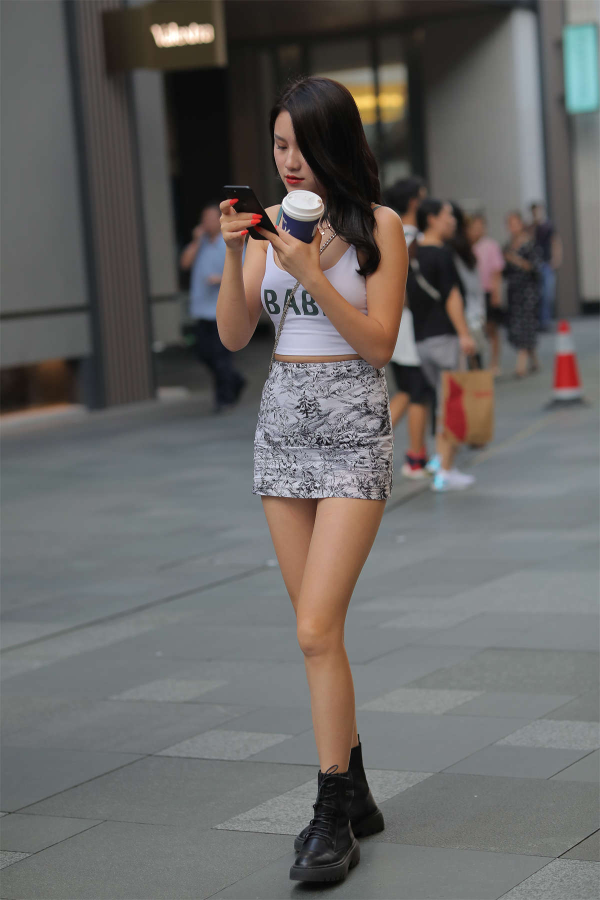 长腿 短裙-日更街拍