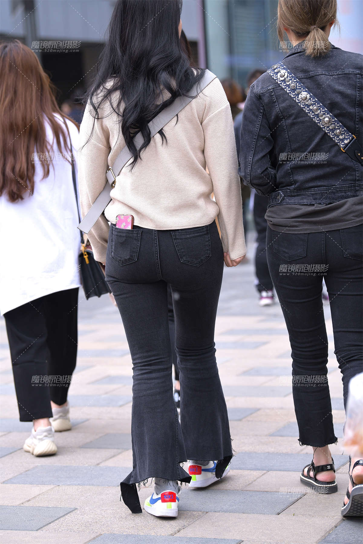 图片[2]-【街拍之魂赛帖】嘟嘟嘴-日更街拍