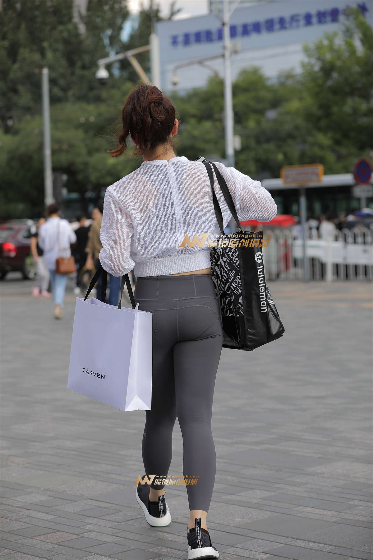 图片[2]-【视觉冲击赛贴】感觉露肚脐，好迷人~-日更街拍