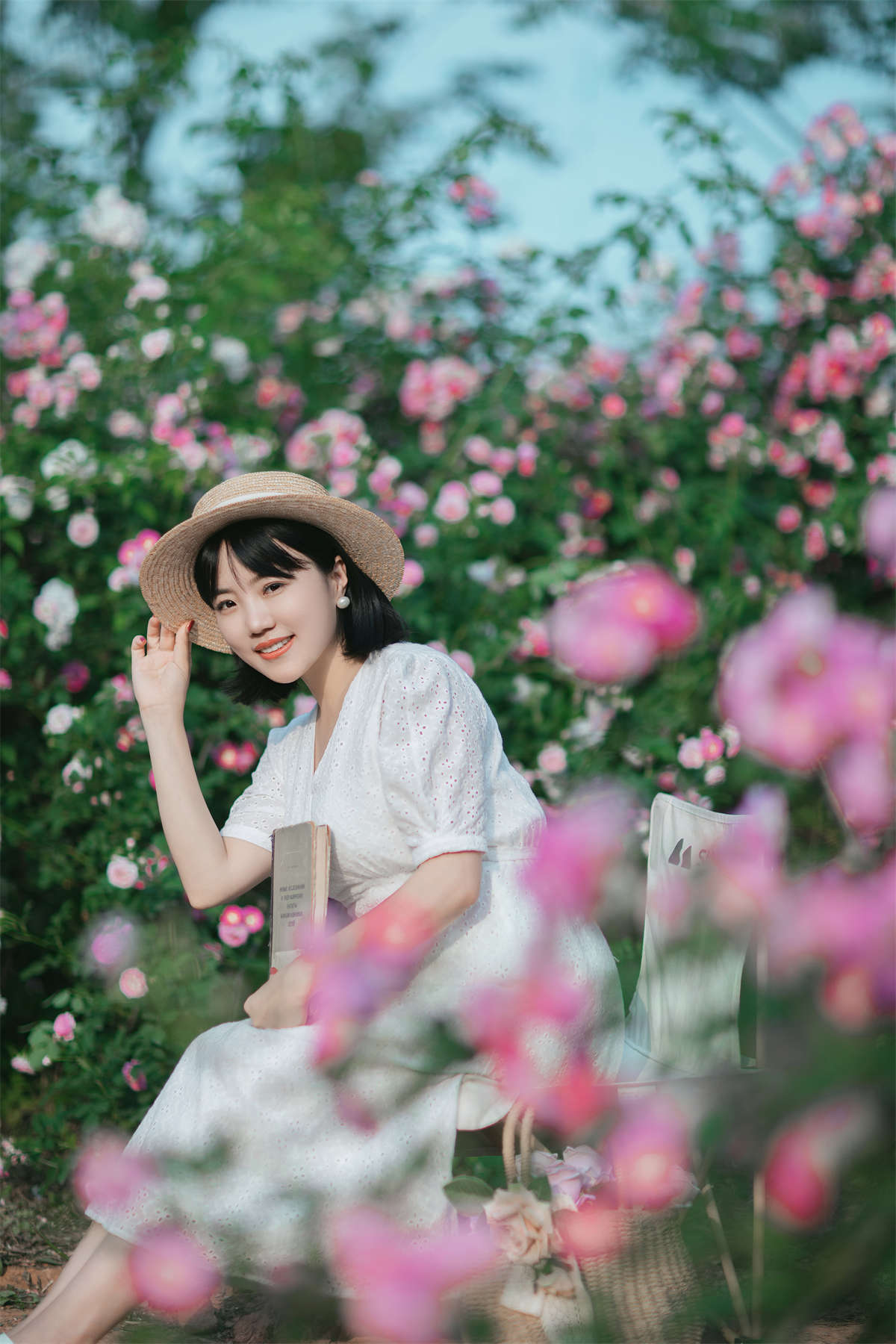 YITUYU艺图语 2023.05.19 四月蔷薇花开 冬琴插图1