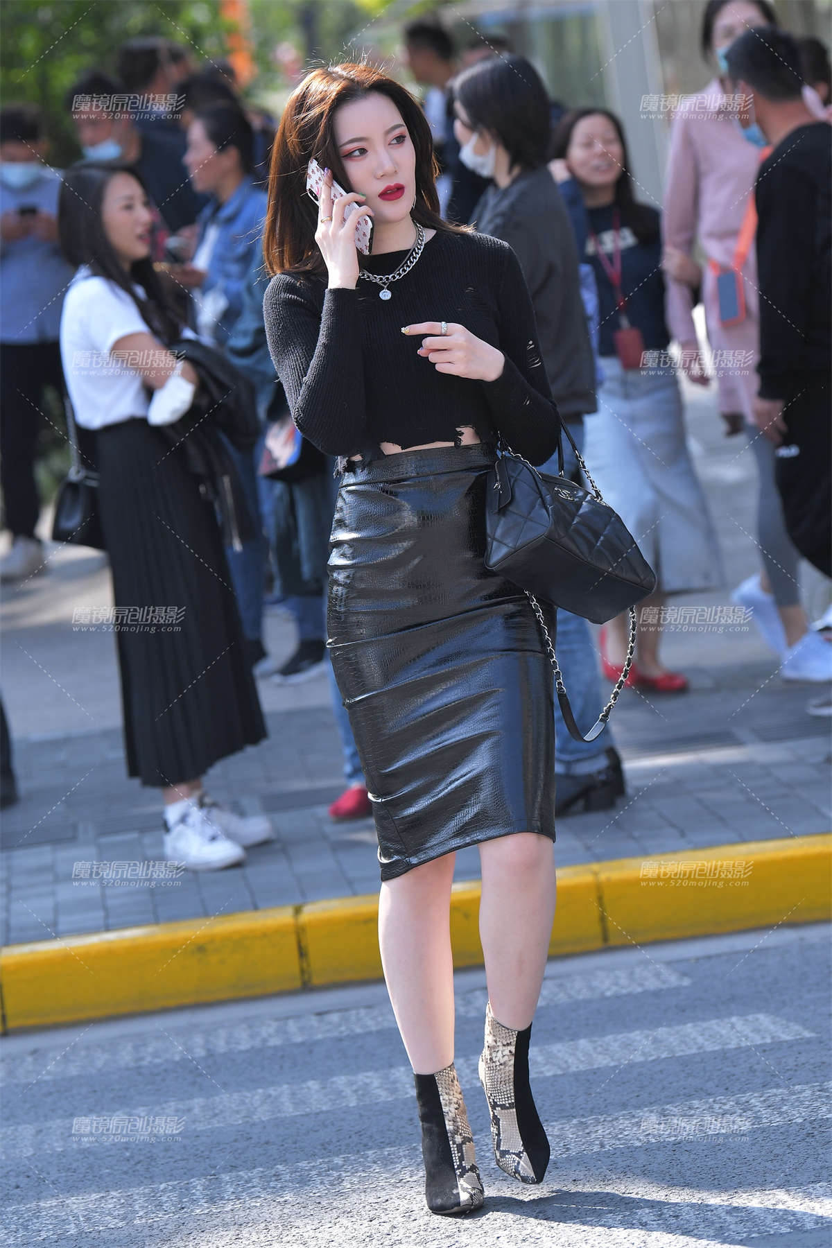 皮短裙-日更街拍