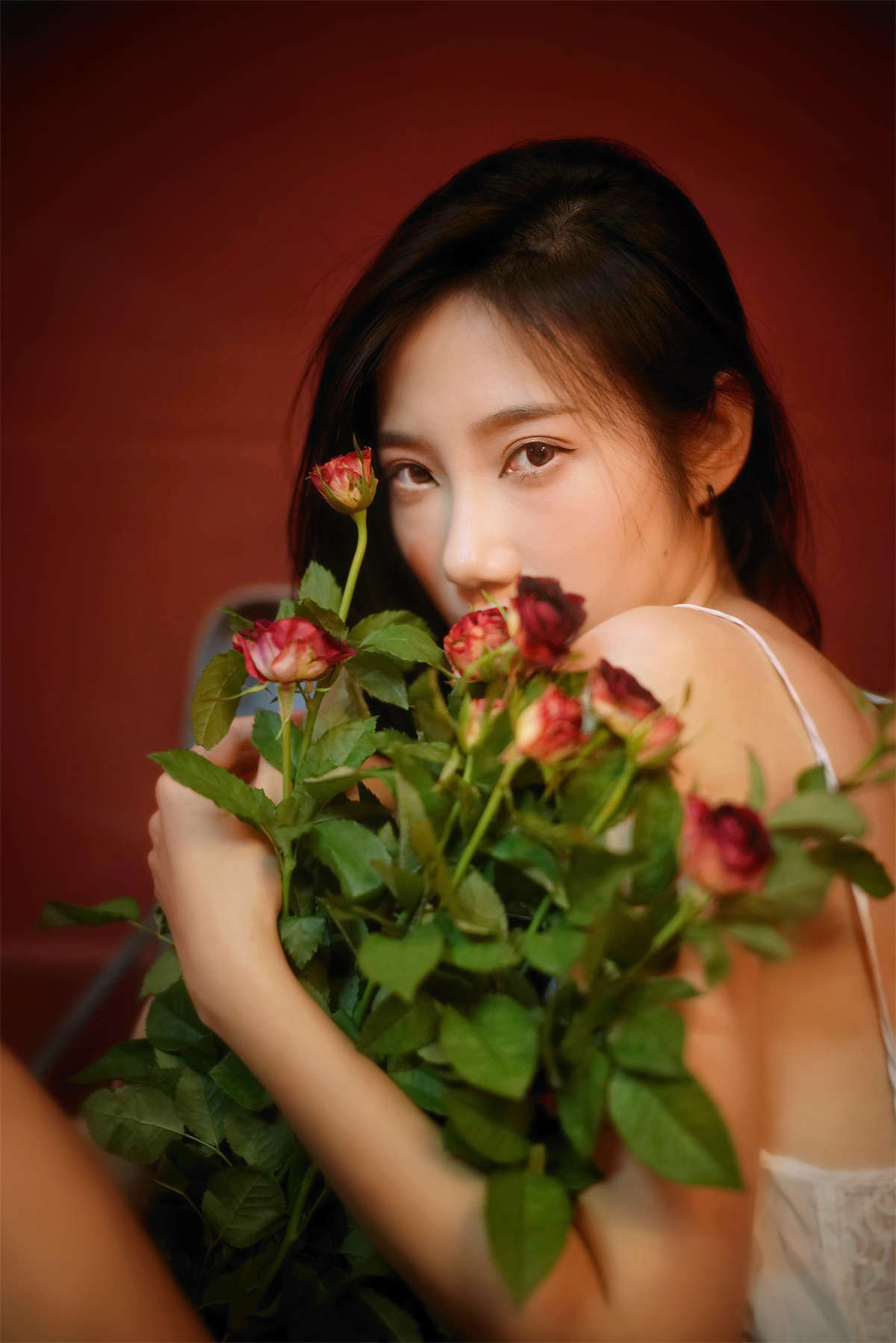 YITUYU艺图语 2022.08.10 孤寂的玫瑰之旅 阿万插图1