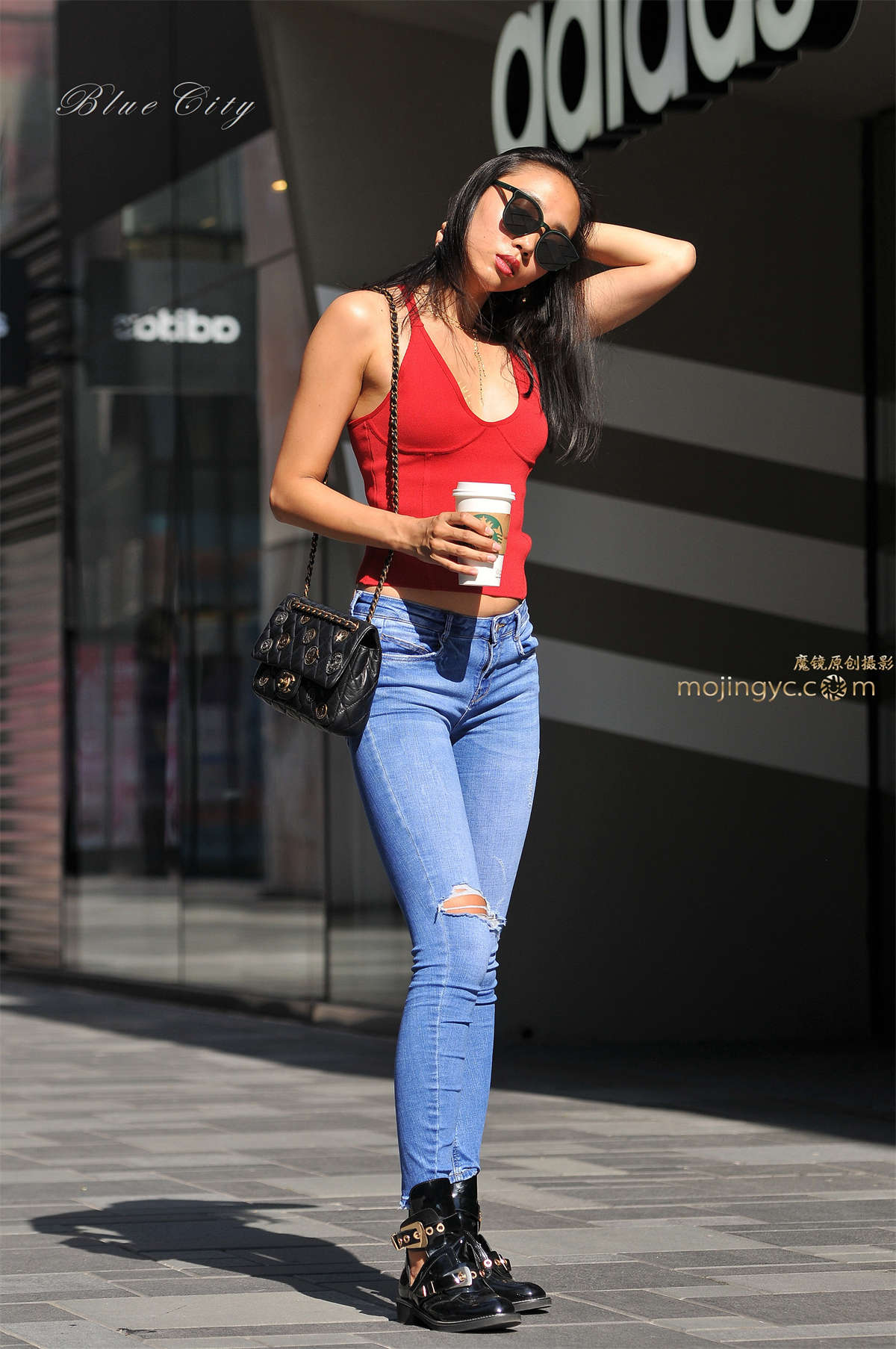 紧身牛仔大模-日更街拍