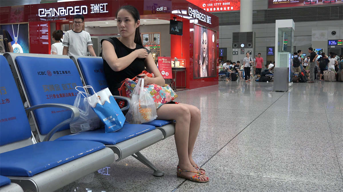 图片[2]-秀气的美女-日更街拍