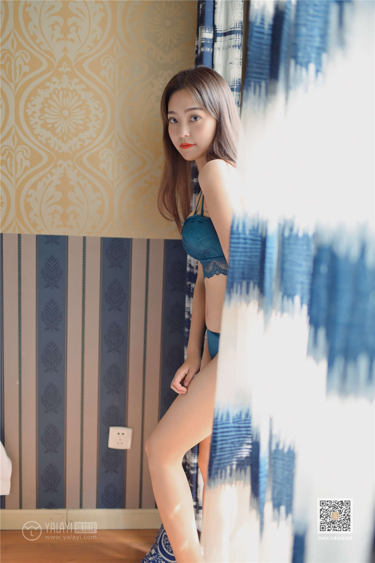 YALAYI雅拉伊 No.439 恋爱初期 出尘-日更街拍