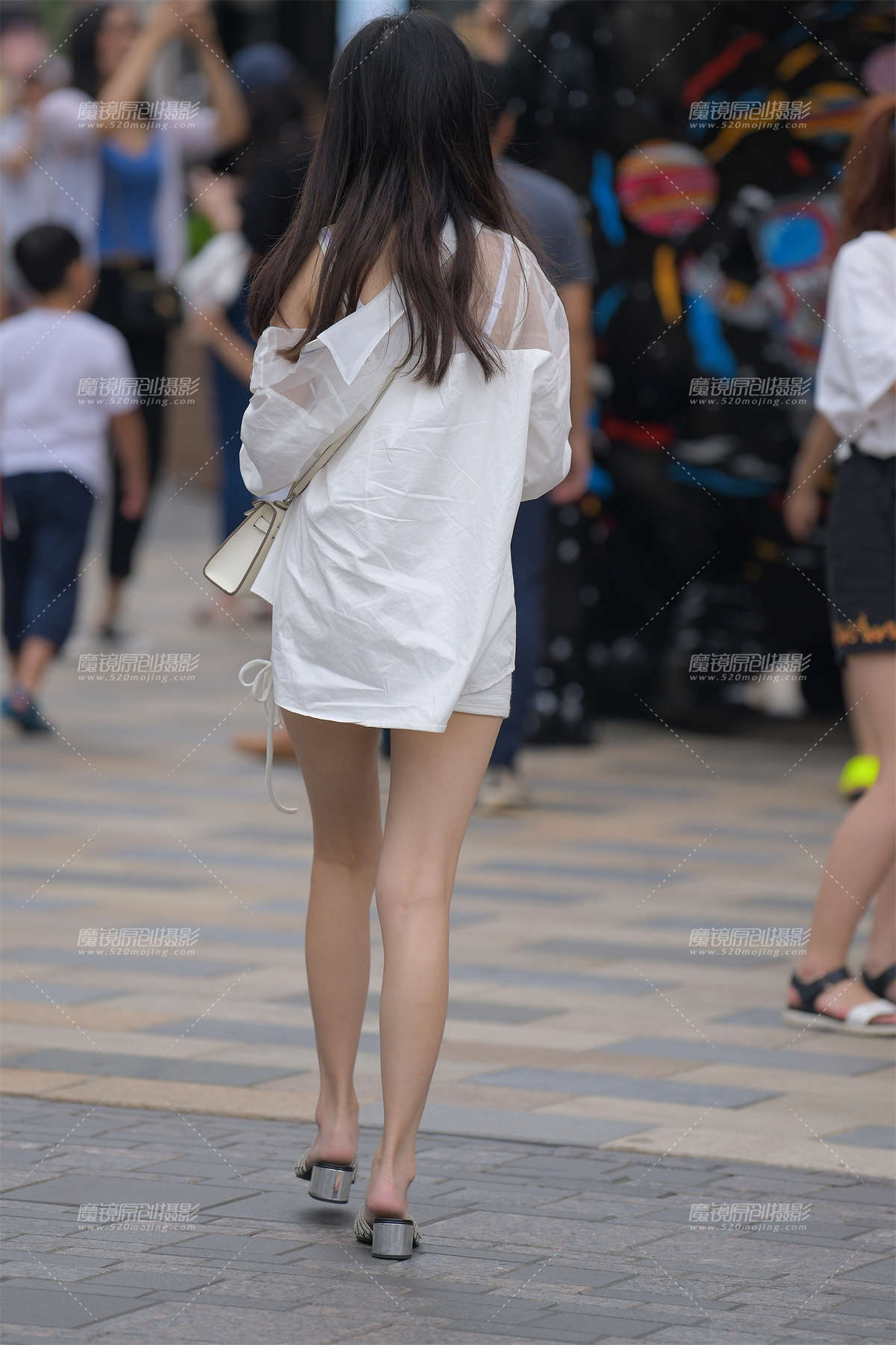 图片[2]-【红石赛帖】性感美女-日更街拍