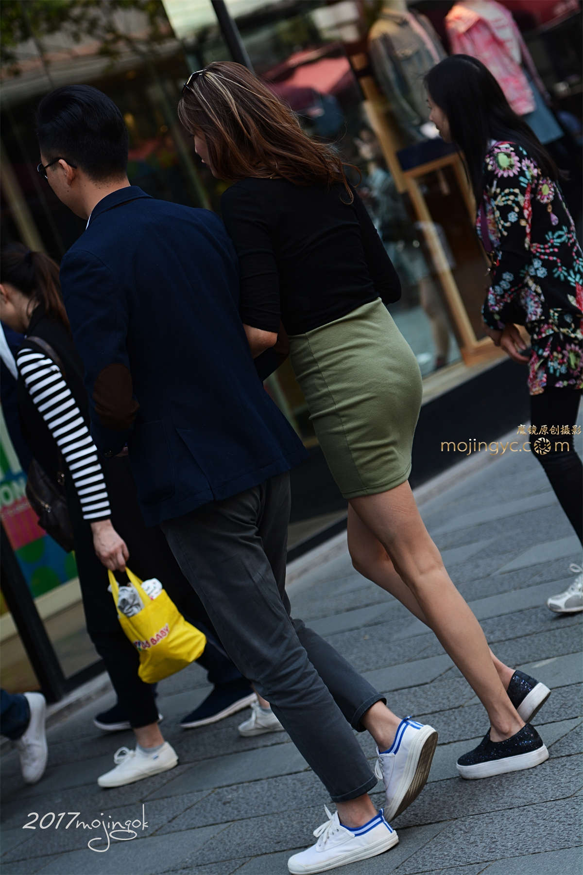 图片[2]-咔喳赛25 裹臀短裙 还是不戴眼镜漂亮（17p）-日更街拍