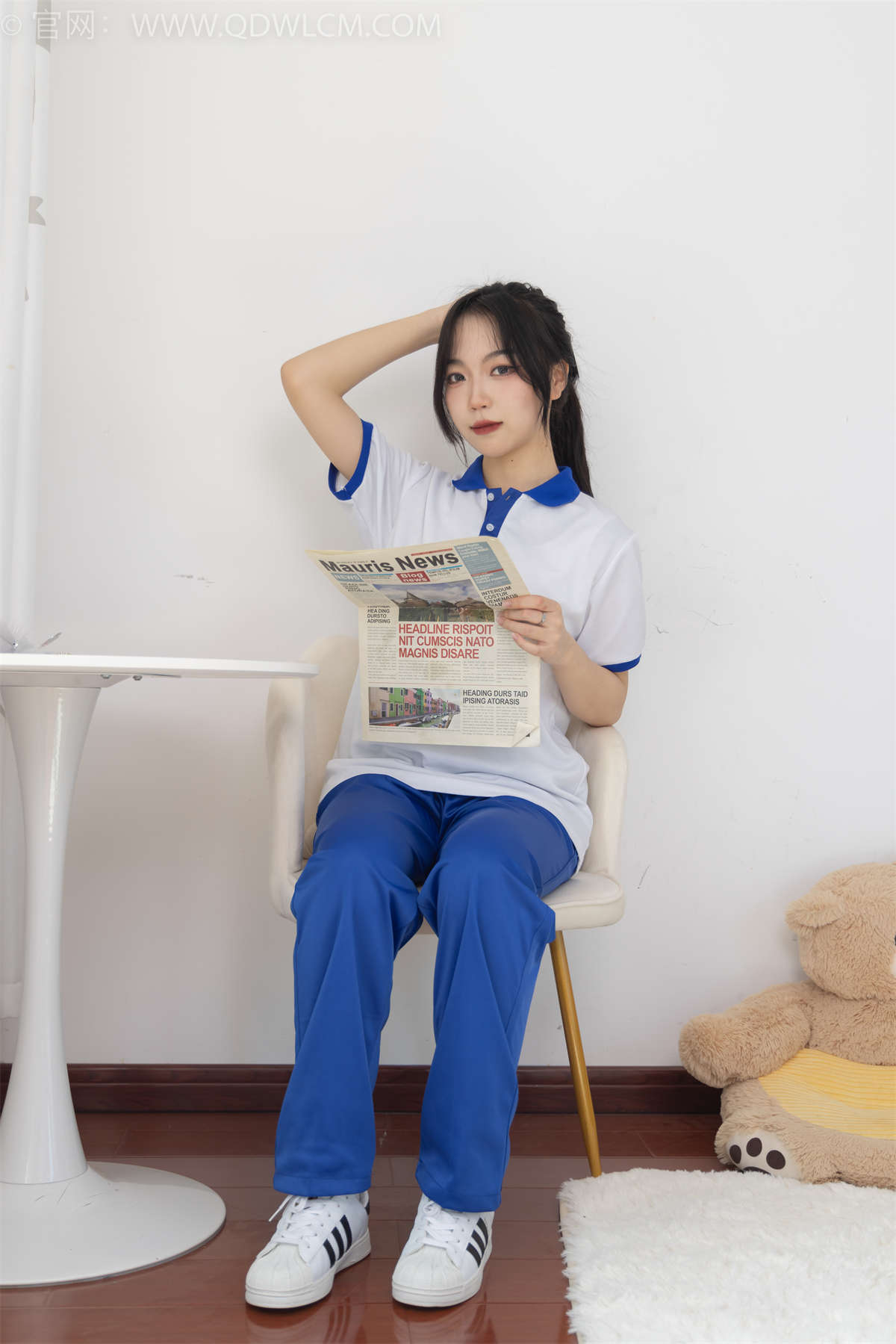 物恋传媒 NO.1553 纱纱-青涩回忆-日更街拍