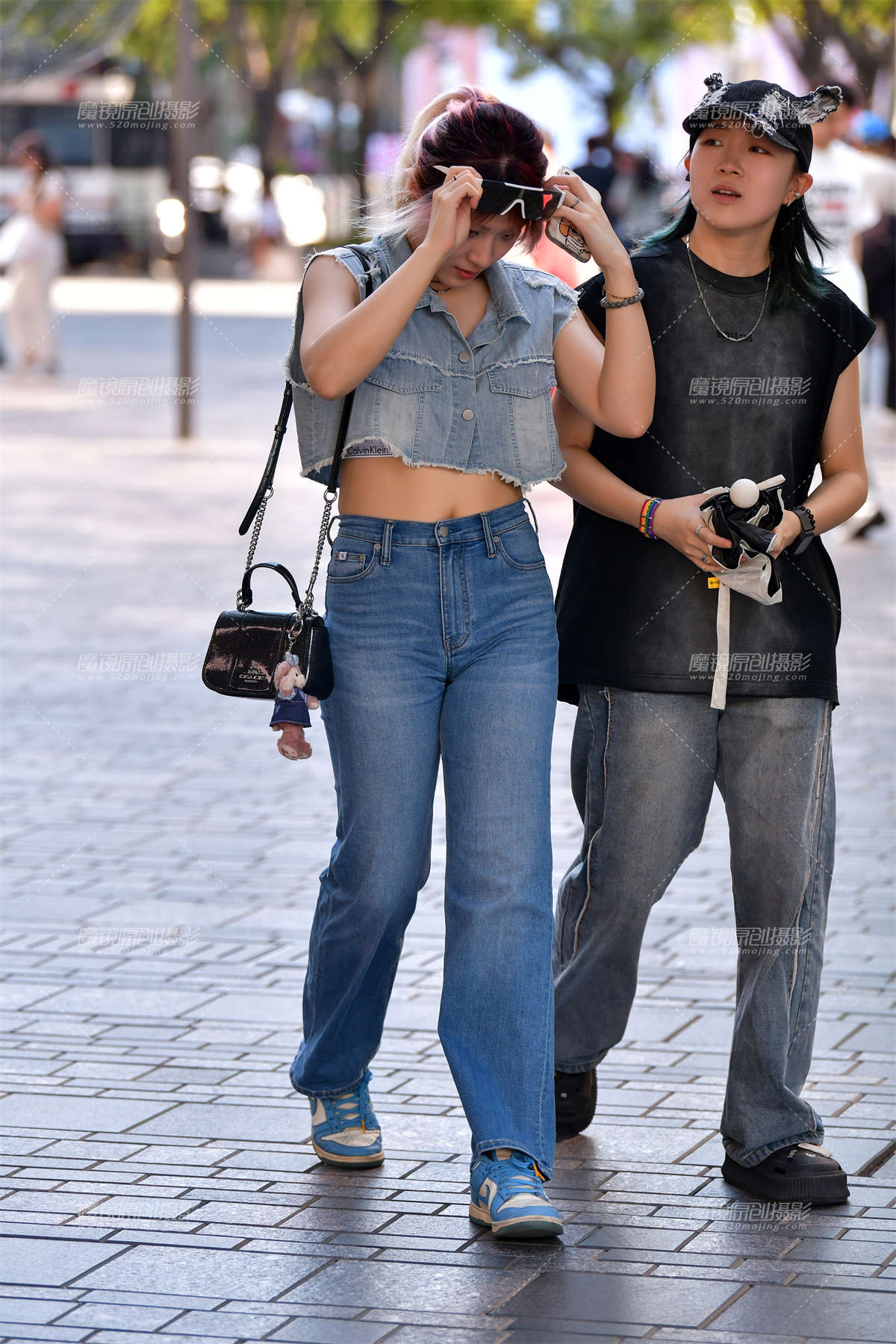 图片[2]-★露脐牛仔裤美女-日更街拍